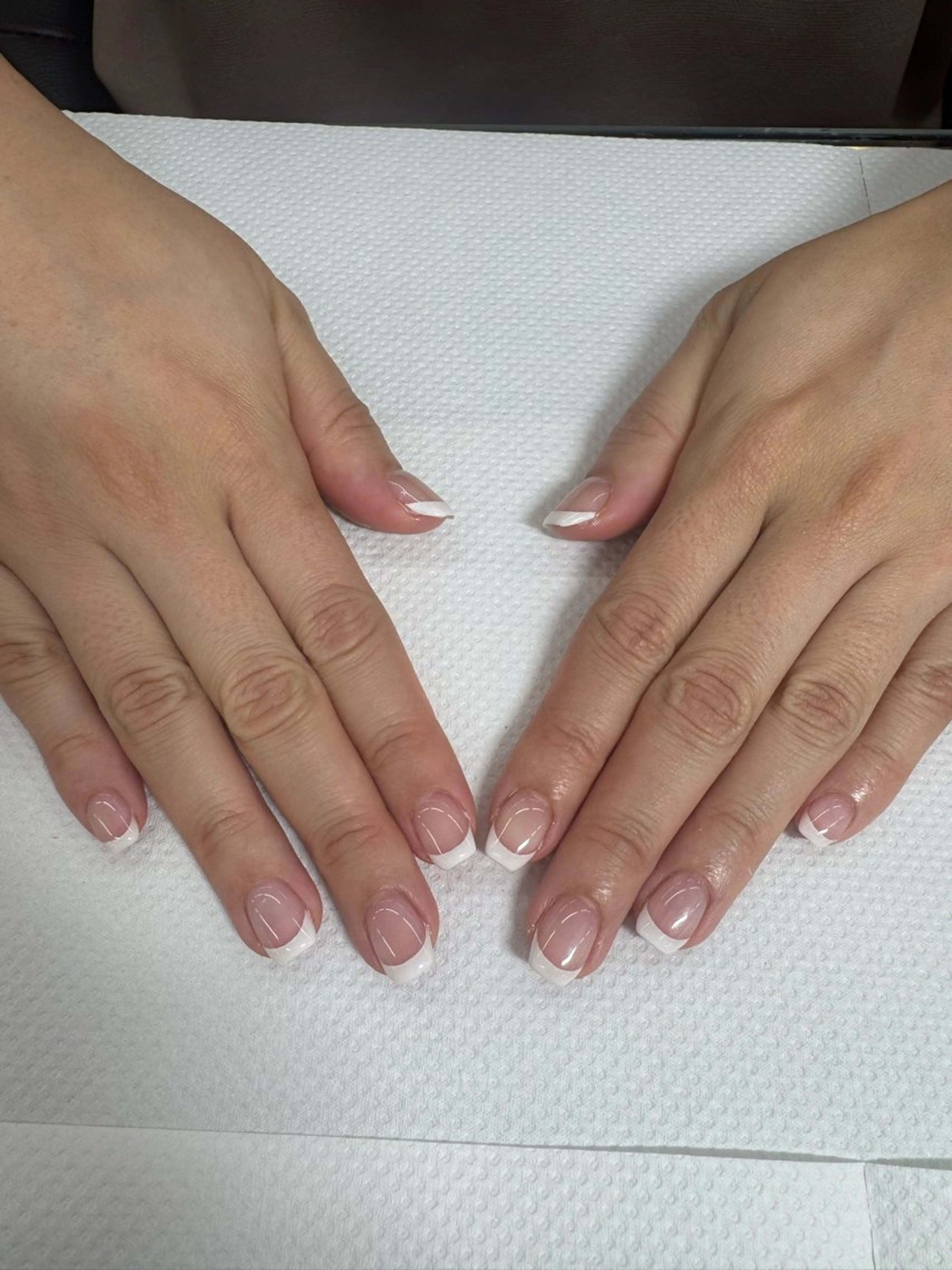 ネイル フレンチネイル ハンドネイル 【MAXKELLY】 Shiotaのネイルデザイン