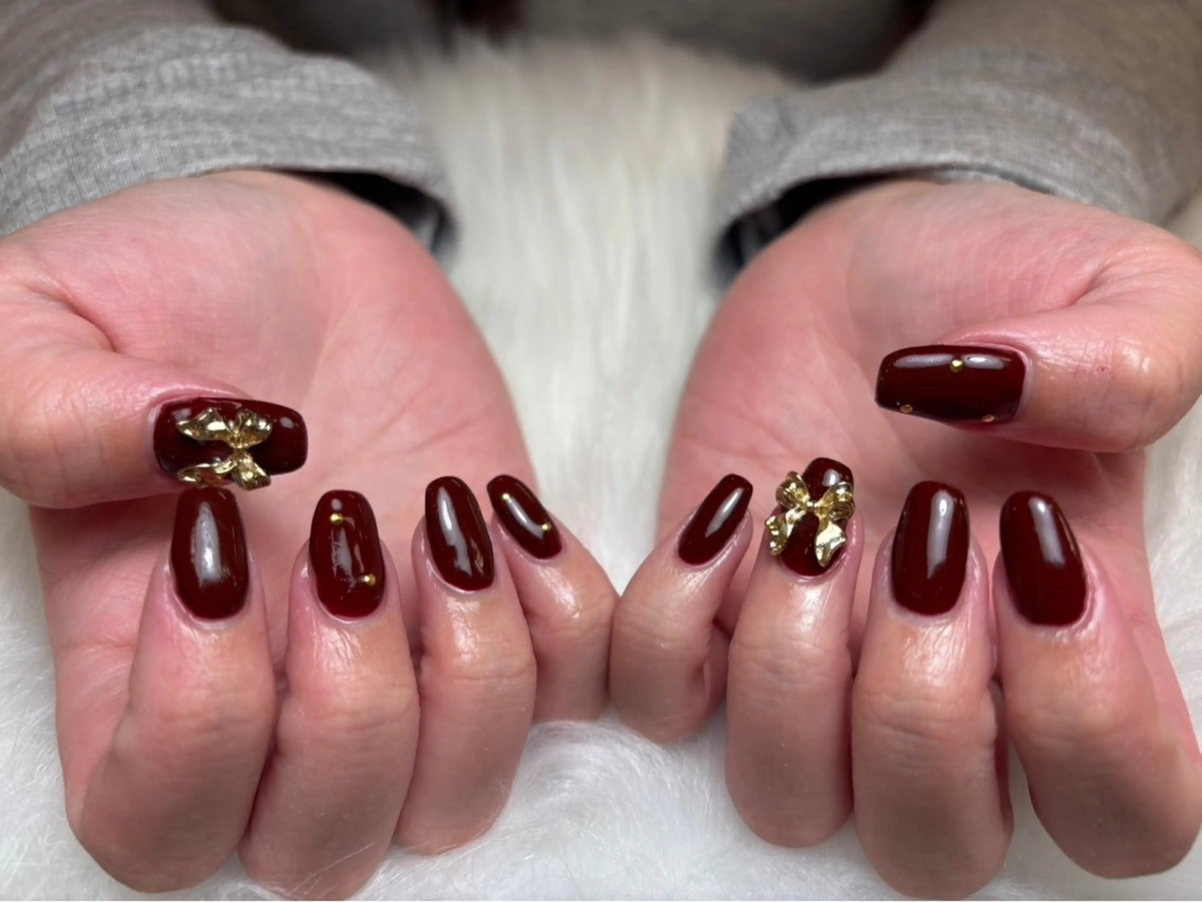 セミロング カラー ヘアアレンジ VIVA NAIL所属・自爪を傷つけない フィルイン3500円のネイルデザイン