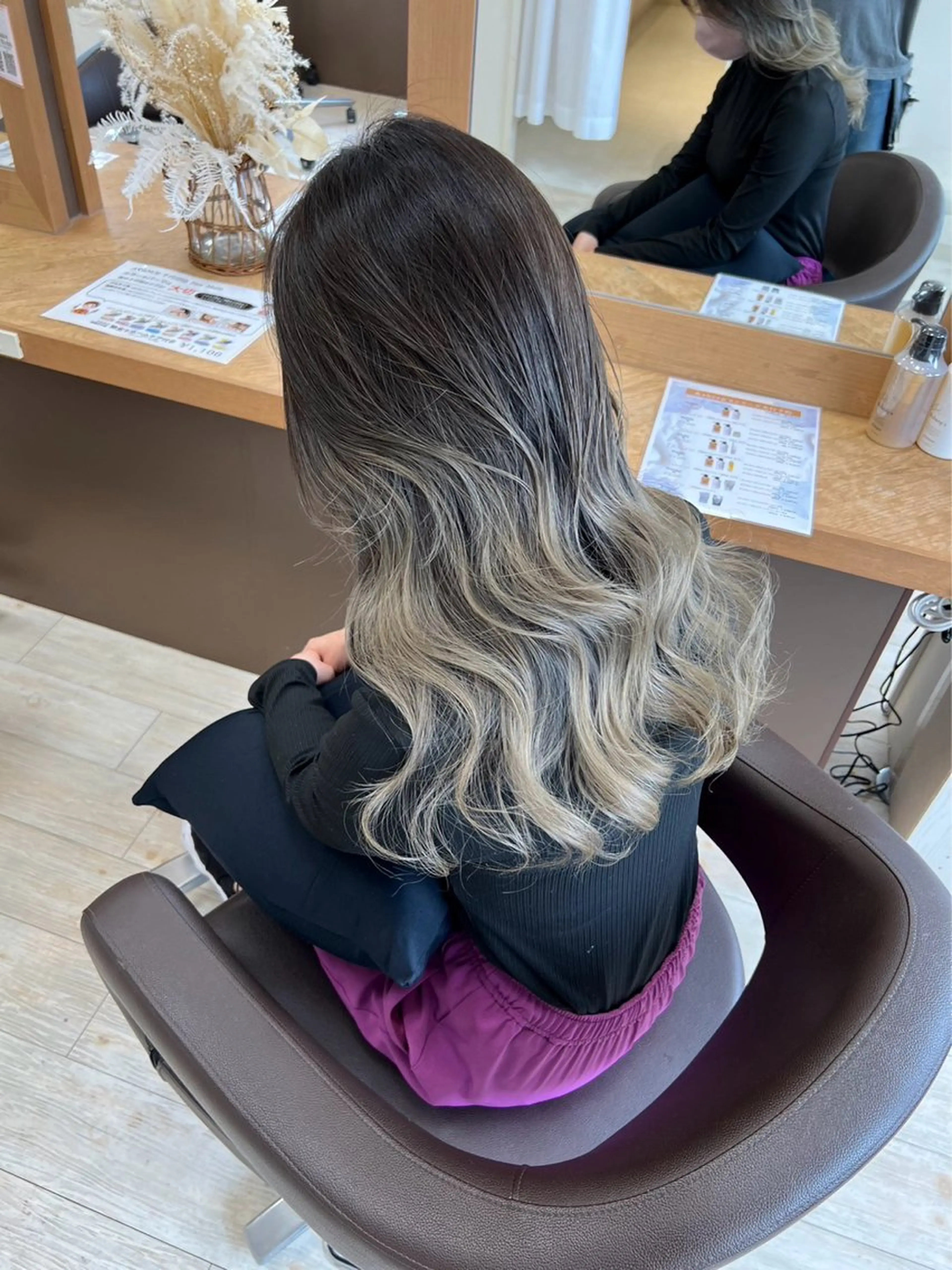 ロング ヘアカラー Chere rosso所属・✨頭身浴無料 -chere-金剛店のヘアスタイル