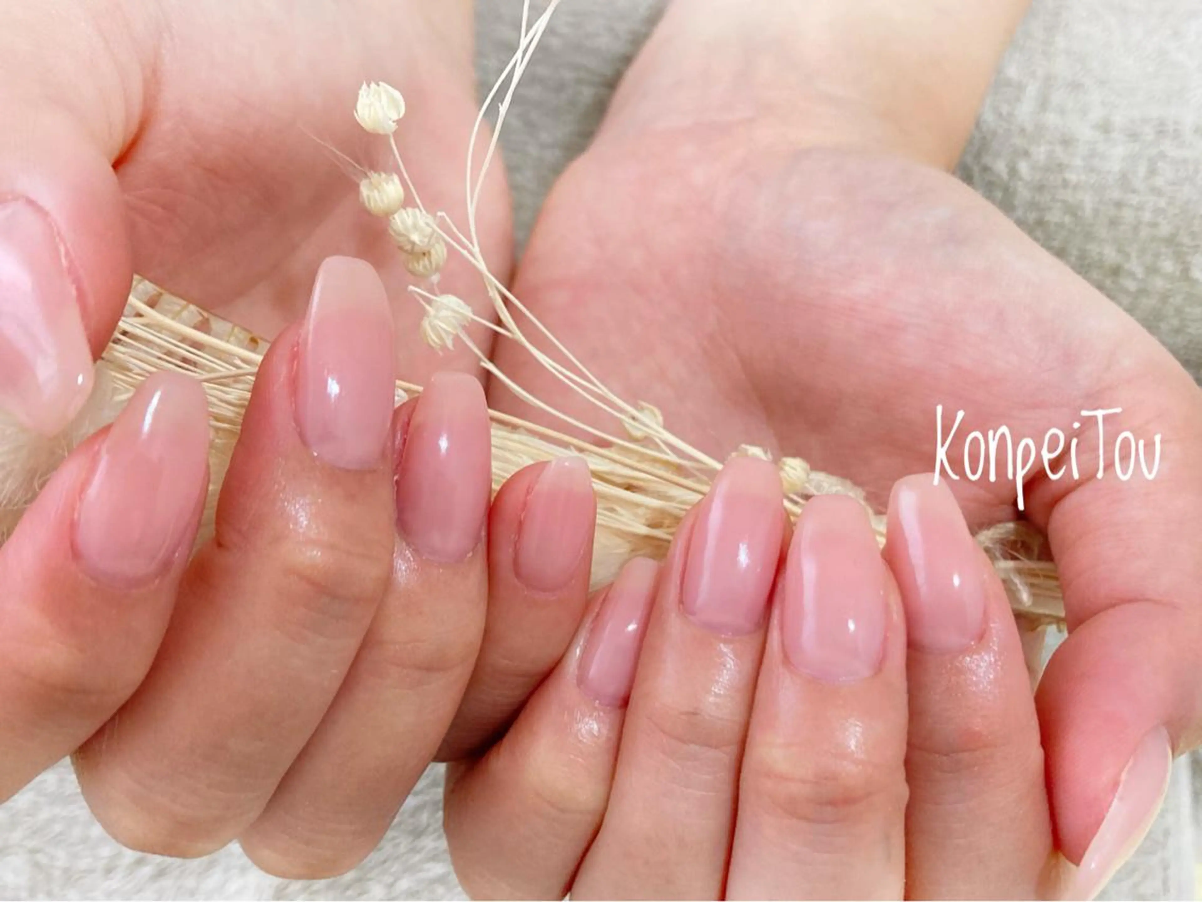 ネイル グラデーション オフィスネイル おうちのネイルサロン　konpeiTou〜こんぺいとう〜所属・おうちのネイルサロン KonpeiTouのネイルデザイン