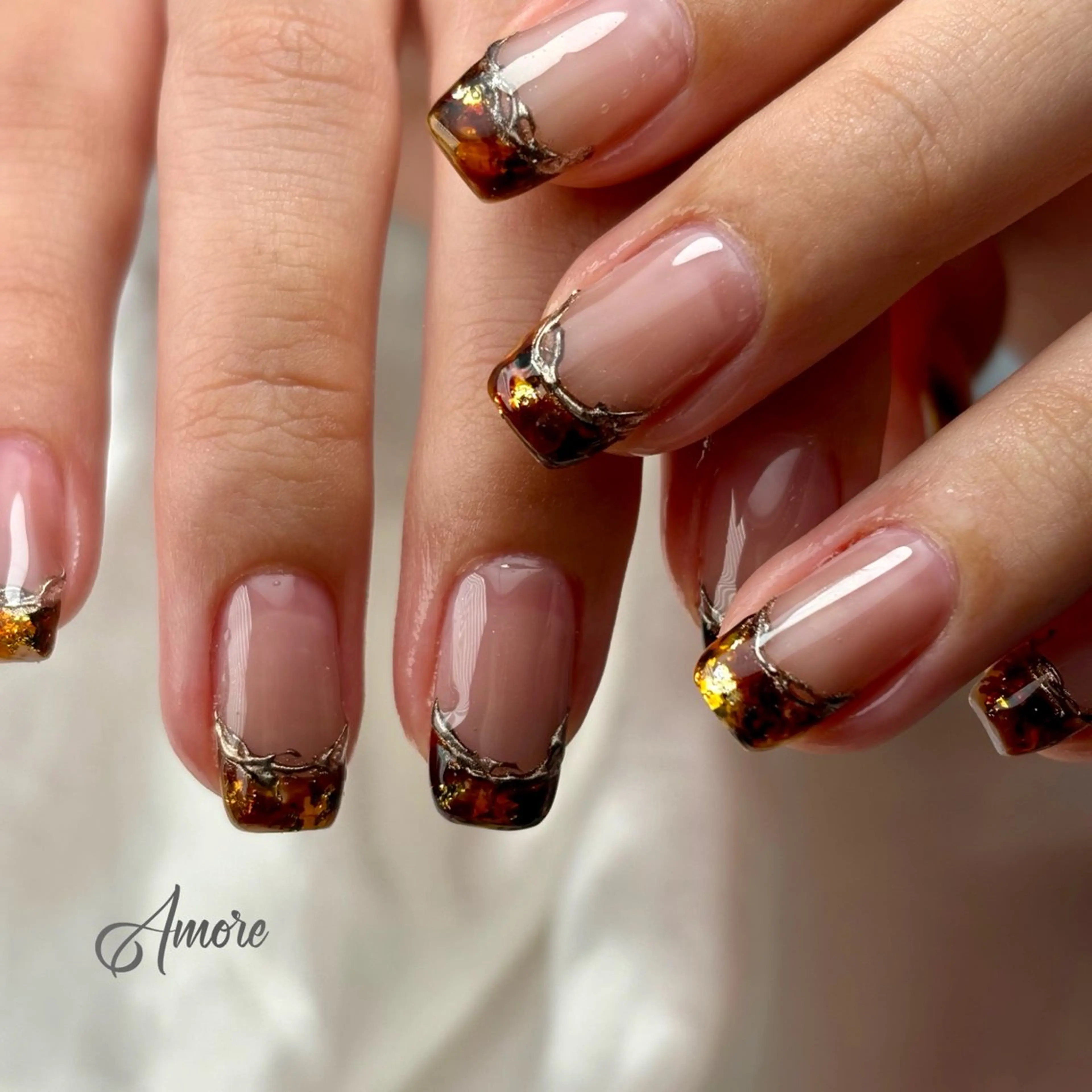 ネイル ジェルネイル キラキラネイル 韓国ネイル マグネットネイル パラジェル You kyehwaのネイルデザイン