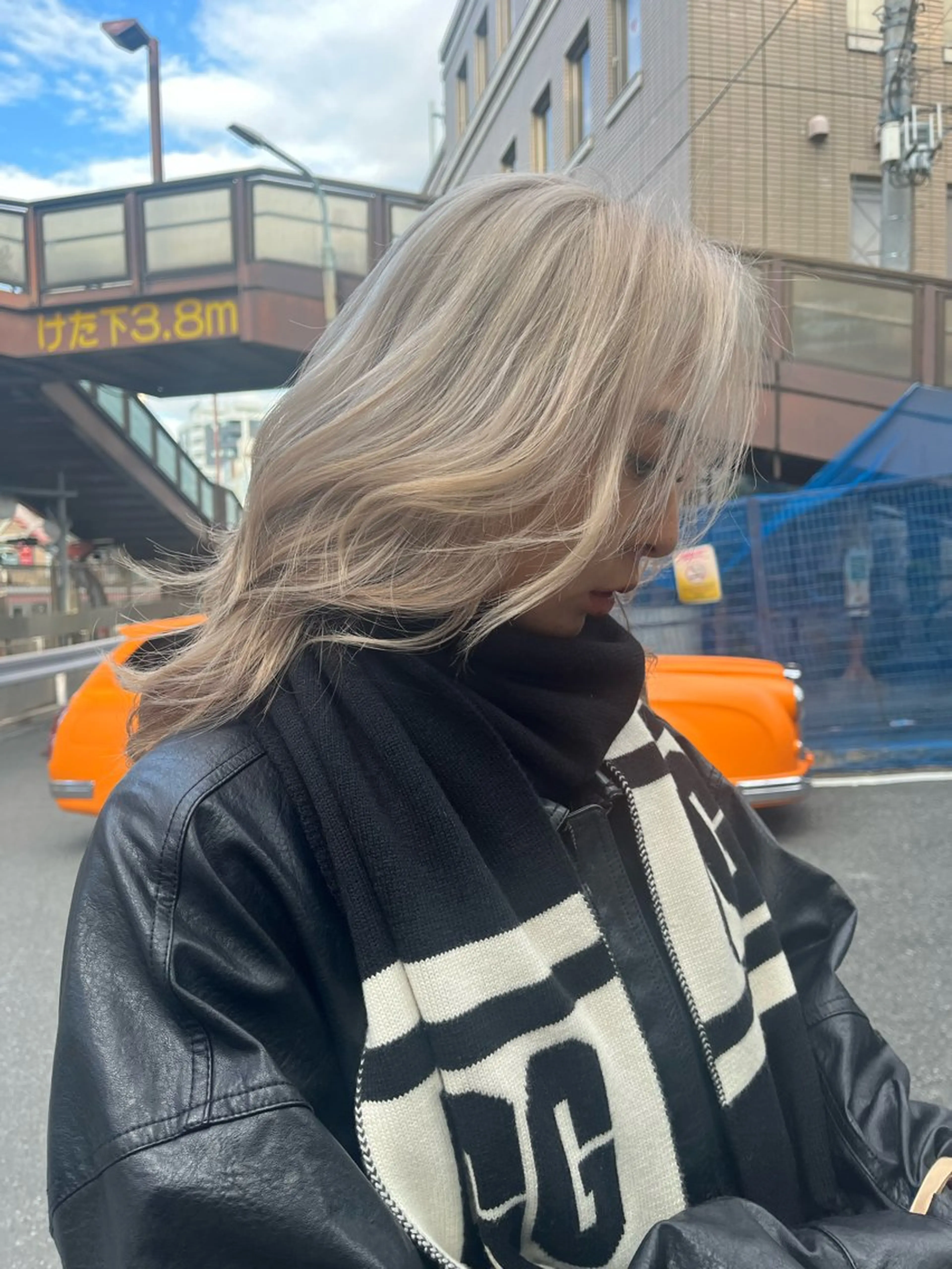 ロング カラー ブロンド カット ヘアカラー 🦮shiori アイドルオタク🦮のヘアスタイル