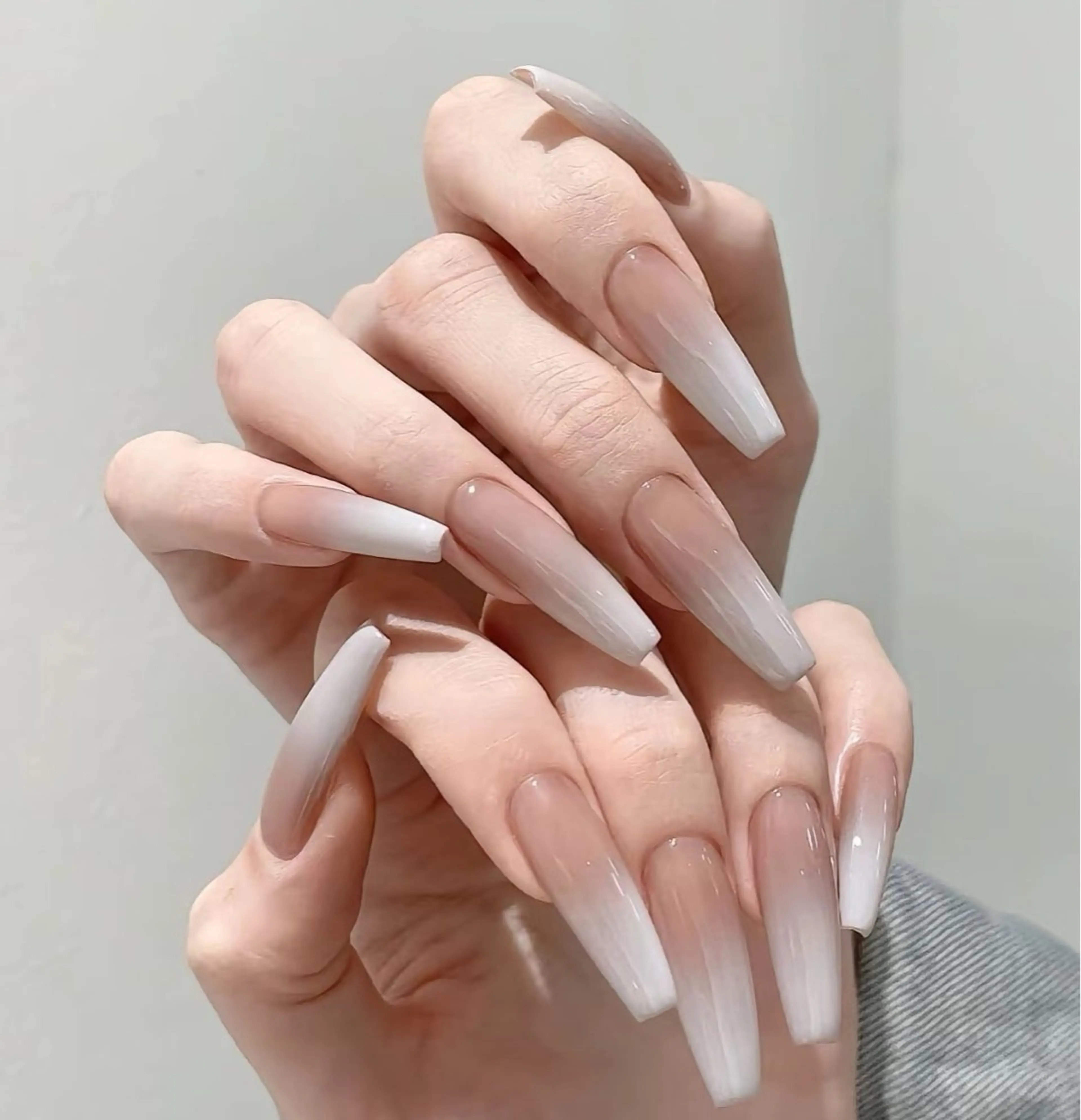 ネイル オーロラネイル フラワーネイル フットネイル フレンチネイル ジェルネイル ハンドネイル 長さだし専門 ありさのネイルデザイン