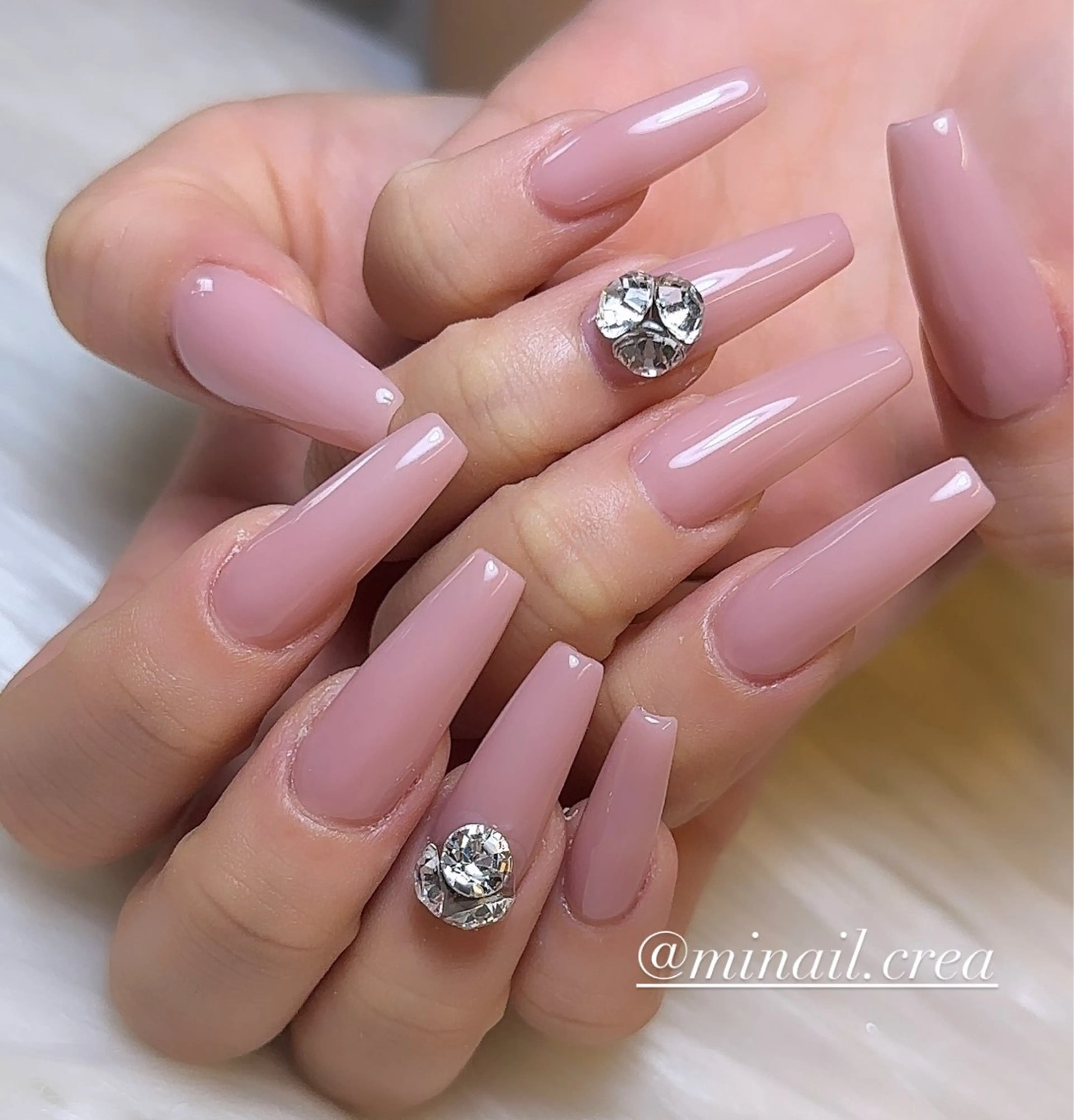 ネイル キラキラネイル ロングネイル オフィスネイル ワンカラーネイル スカルプネイル ハンドネイル CRéA　-private nailsalon-所属・CReA nailのネイルデザイン