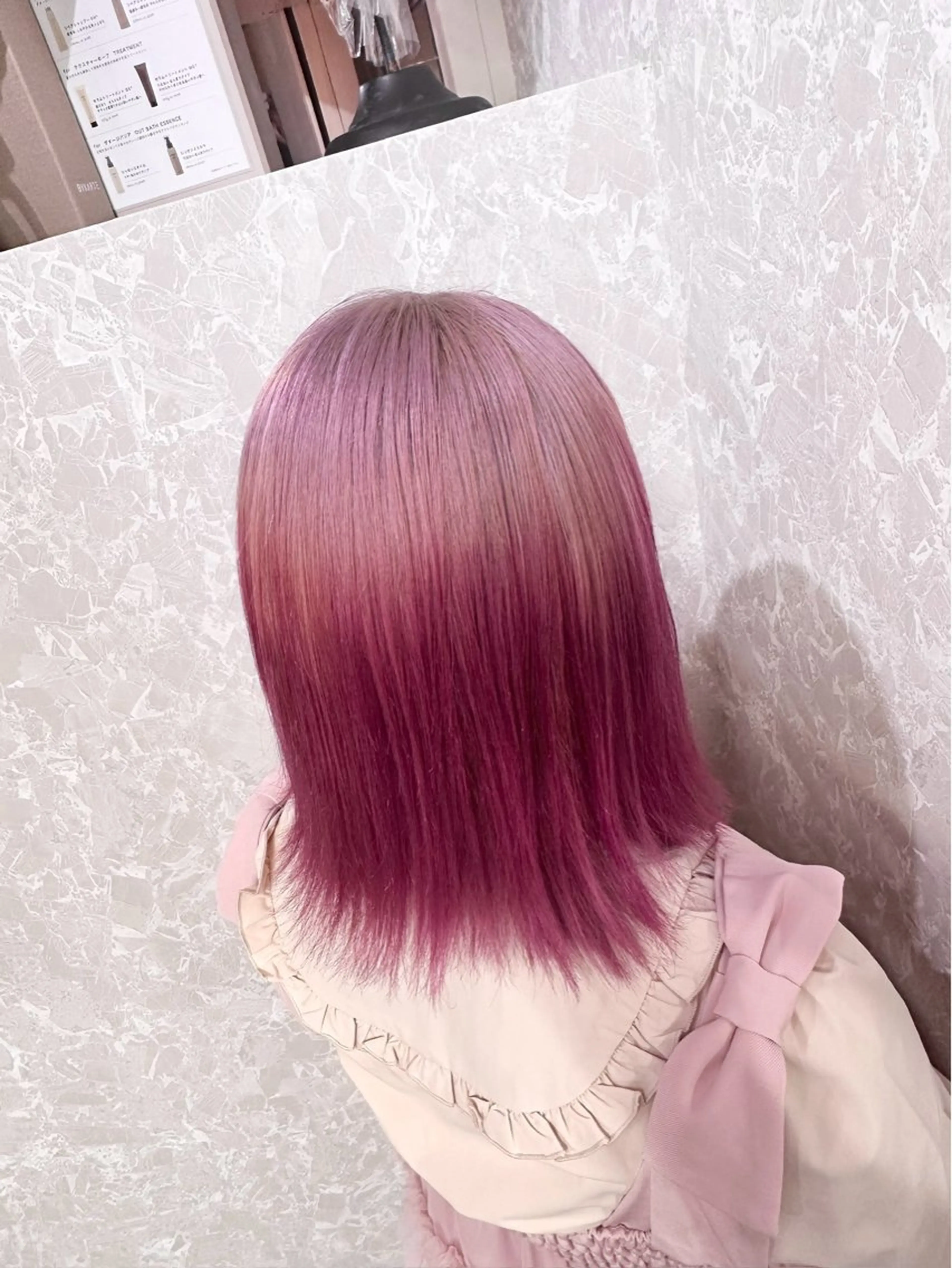 ミディアム 横田 ひかるのヘアスタイル
