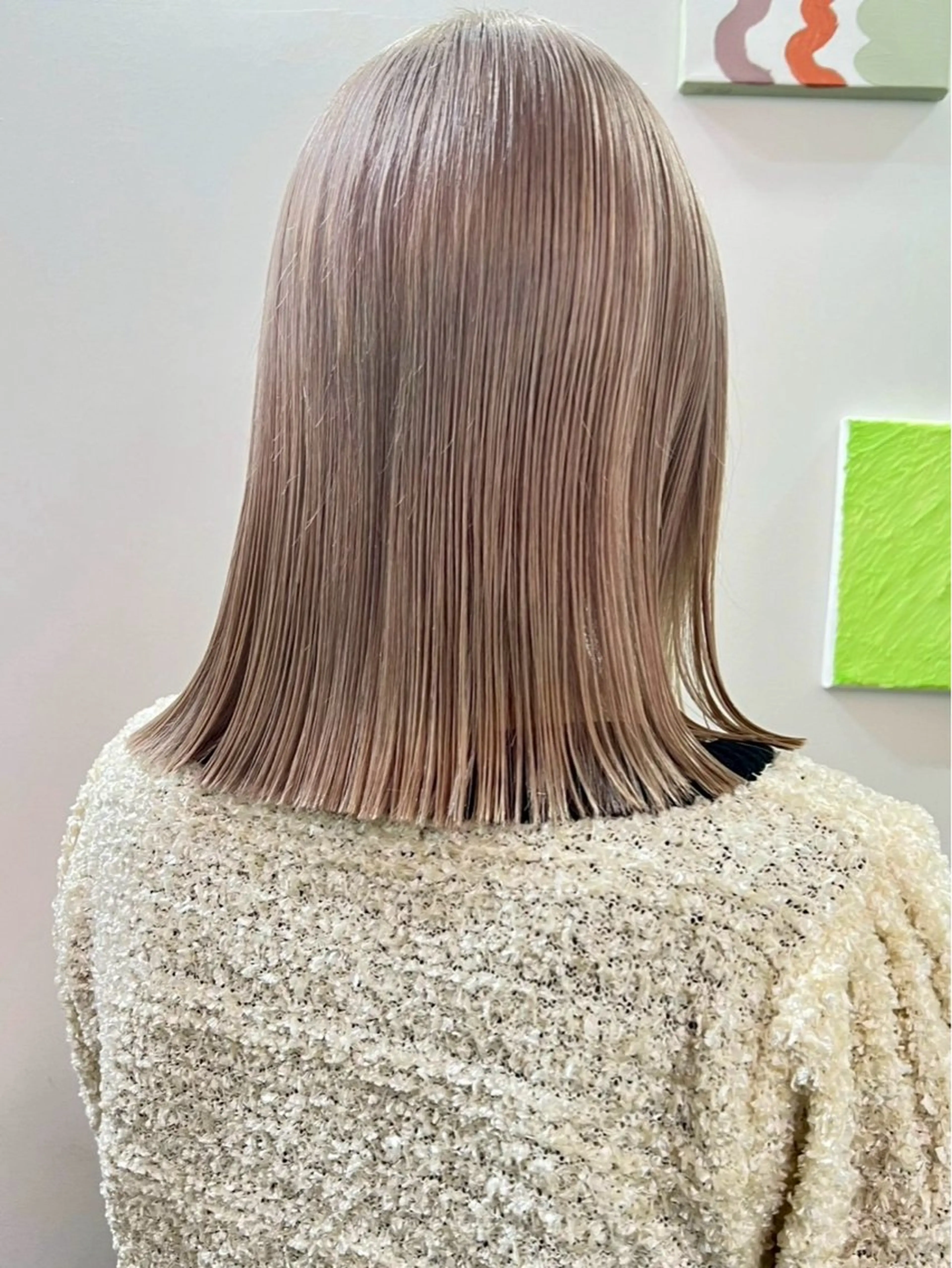 ミディアム カット ヘアカラー 💖saki ケアブリーチ💖のヘアスタイル