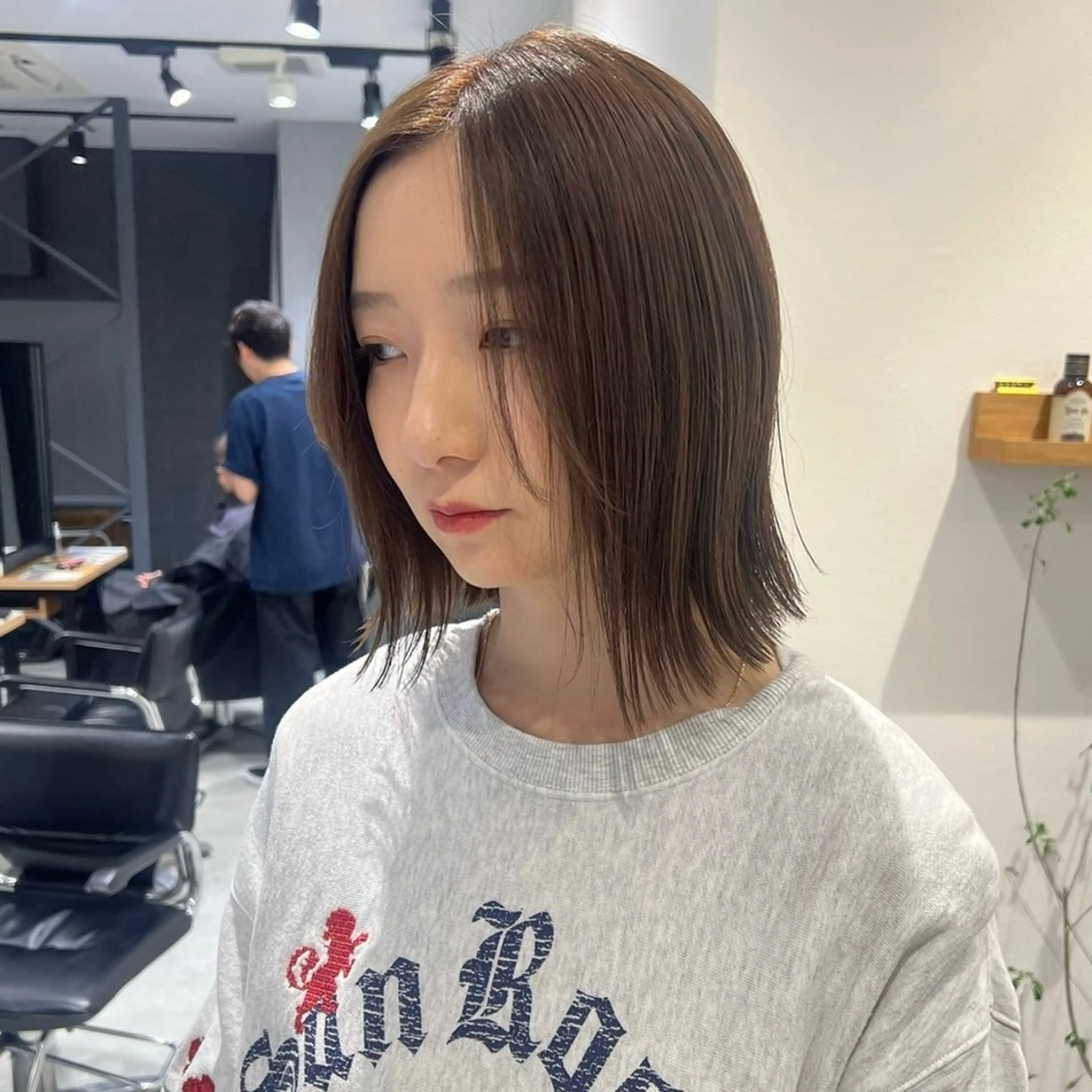 ショート カラー ベージュカラー 透明感カラー ミルクティーベージュ 赤み除去特化⭐️ Kosukeのヘアスタイル