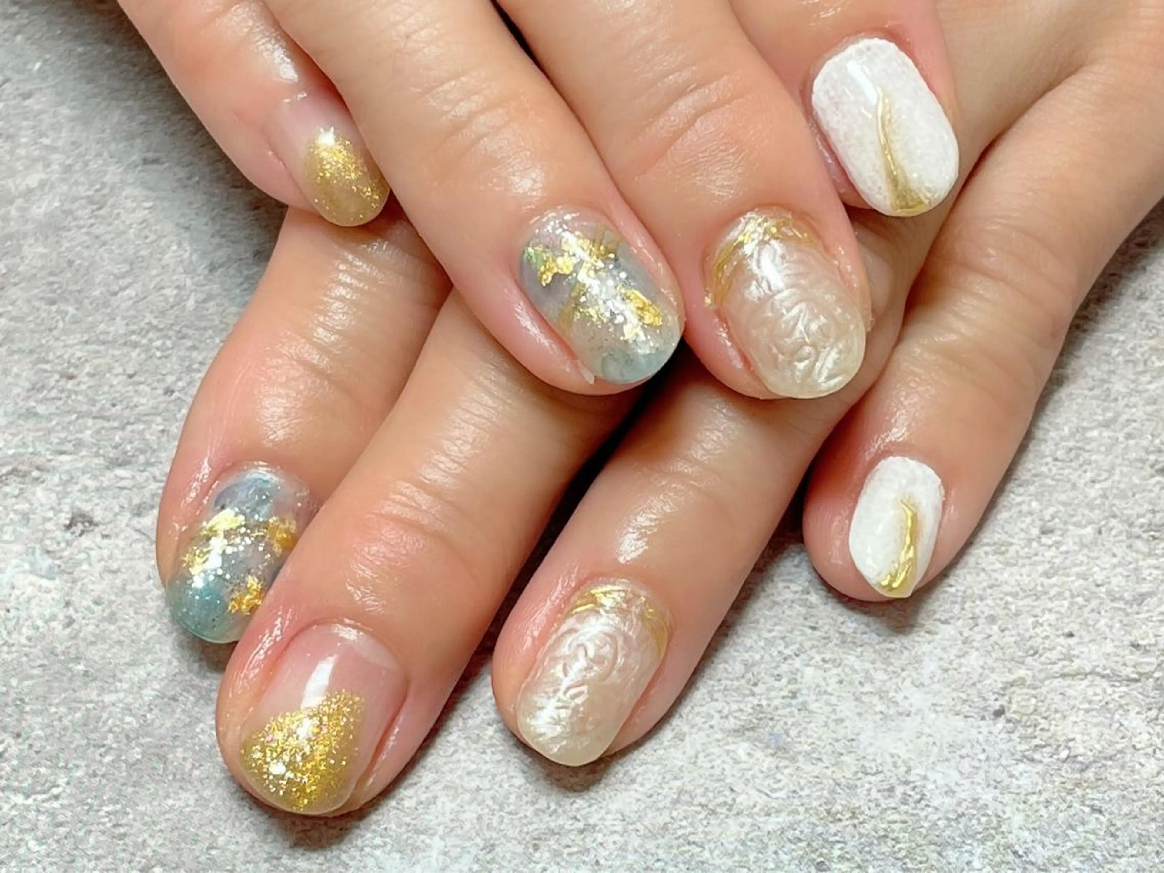 ネイル ハンドネイル SINCERELY シンシアリー🌈のネイルデザイン