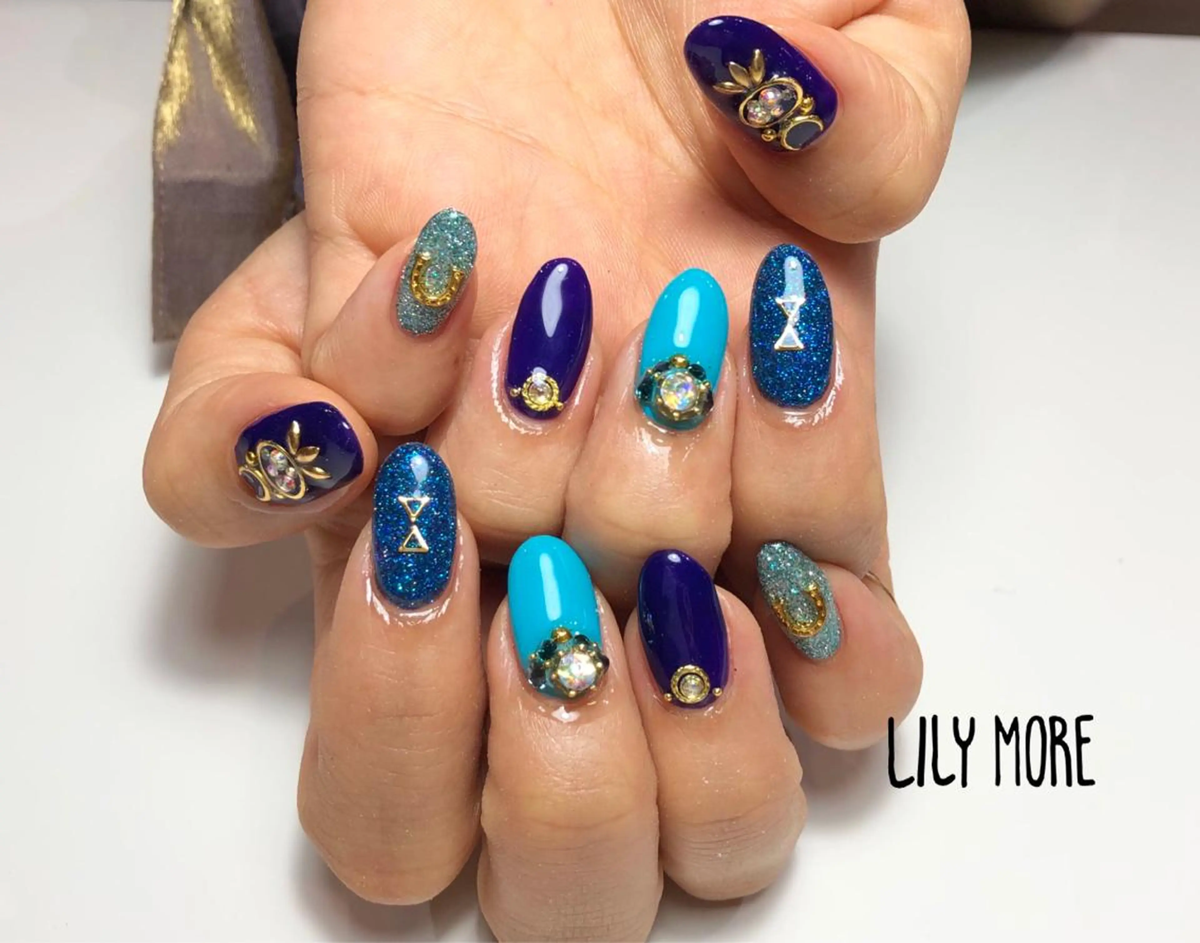 ネイル ラメ(グリッター) Lily closetのネイルデザイン