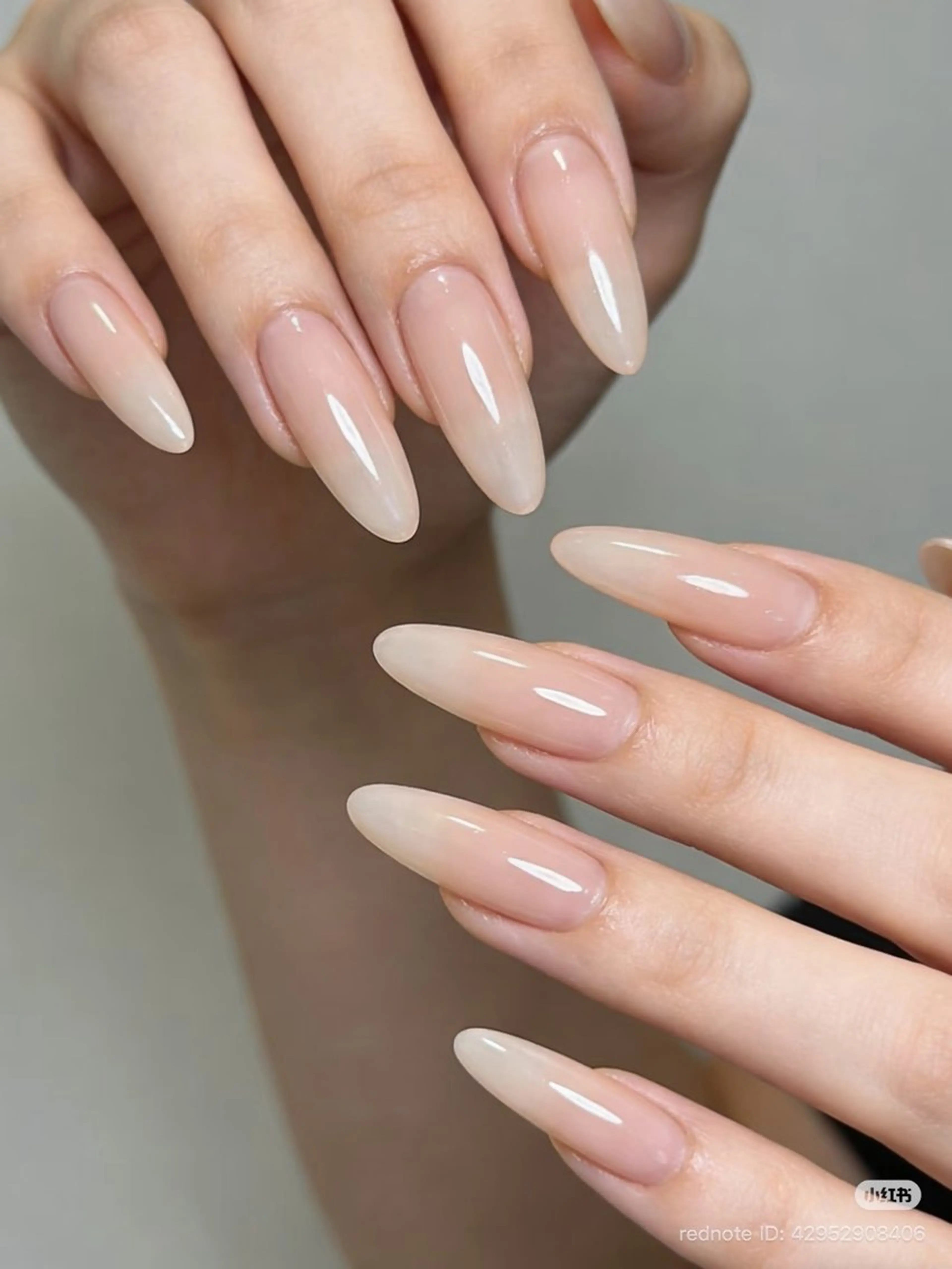 ネイル フレンチネイル キラキラネイル 韓国ネイル シンプルネイル ワンホンネイル ハンドネイル MEI Nailのネイルデザイン