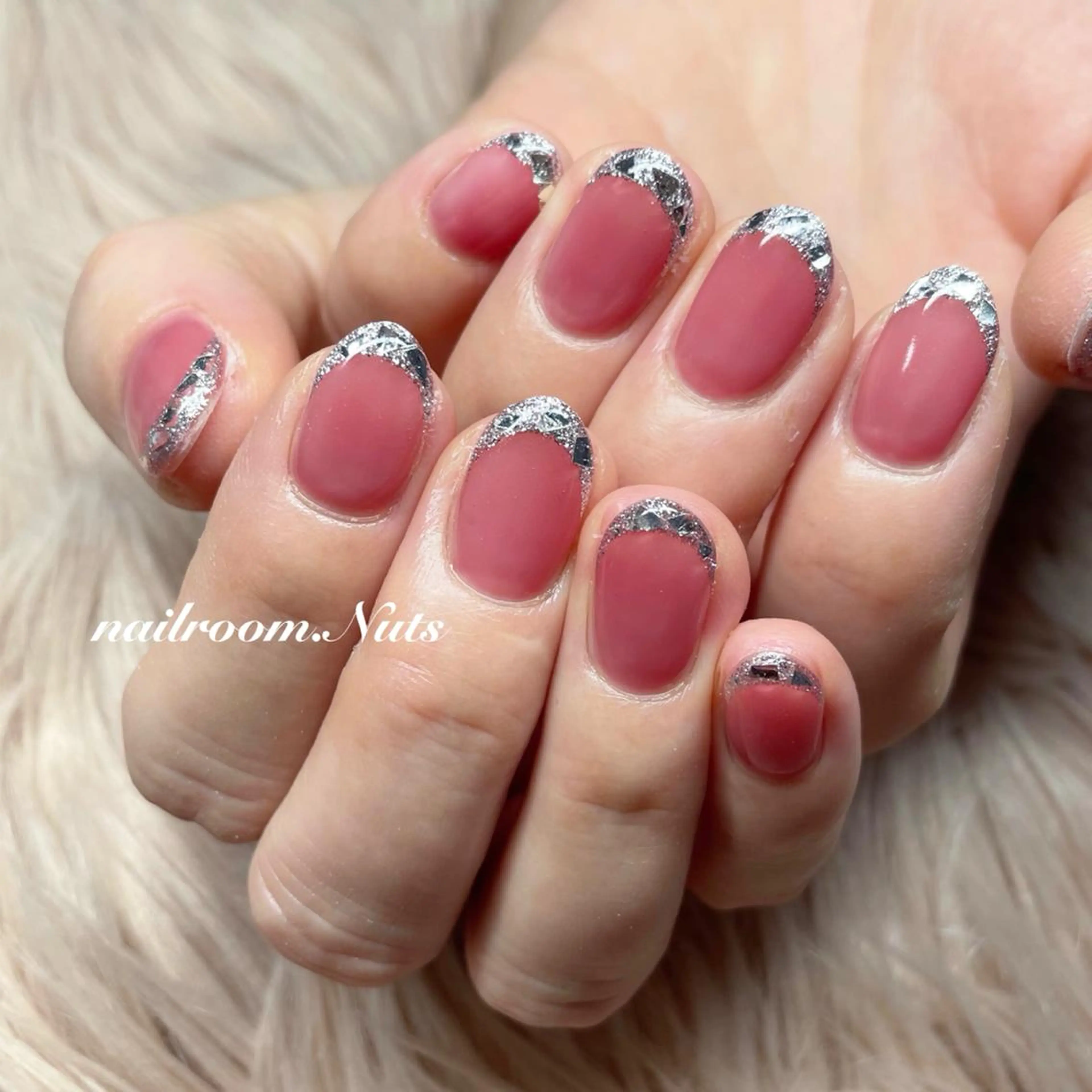 ネイル nailsalon Nutsのネイルデザイン