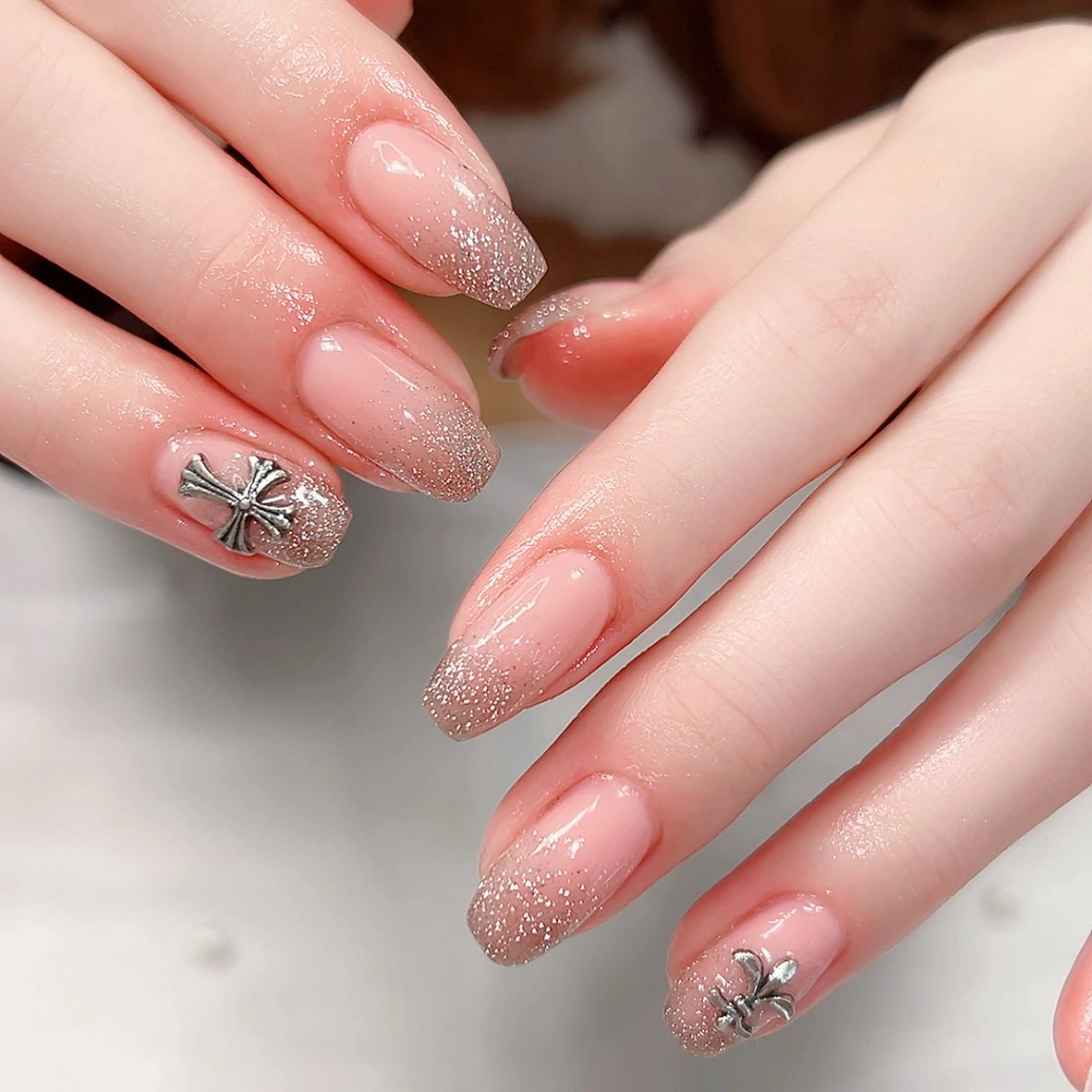 ネイル ラメ(グリッター) ラメグラデーション マグネットネイル マグネットワンカラー ワンカラーネイル ハンドネイル Cute Tips nailのネイルデザイン
