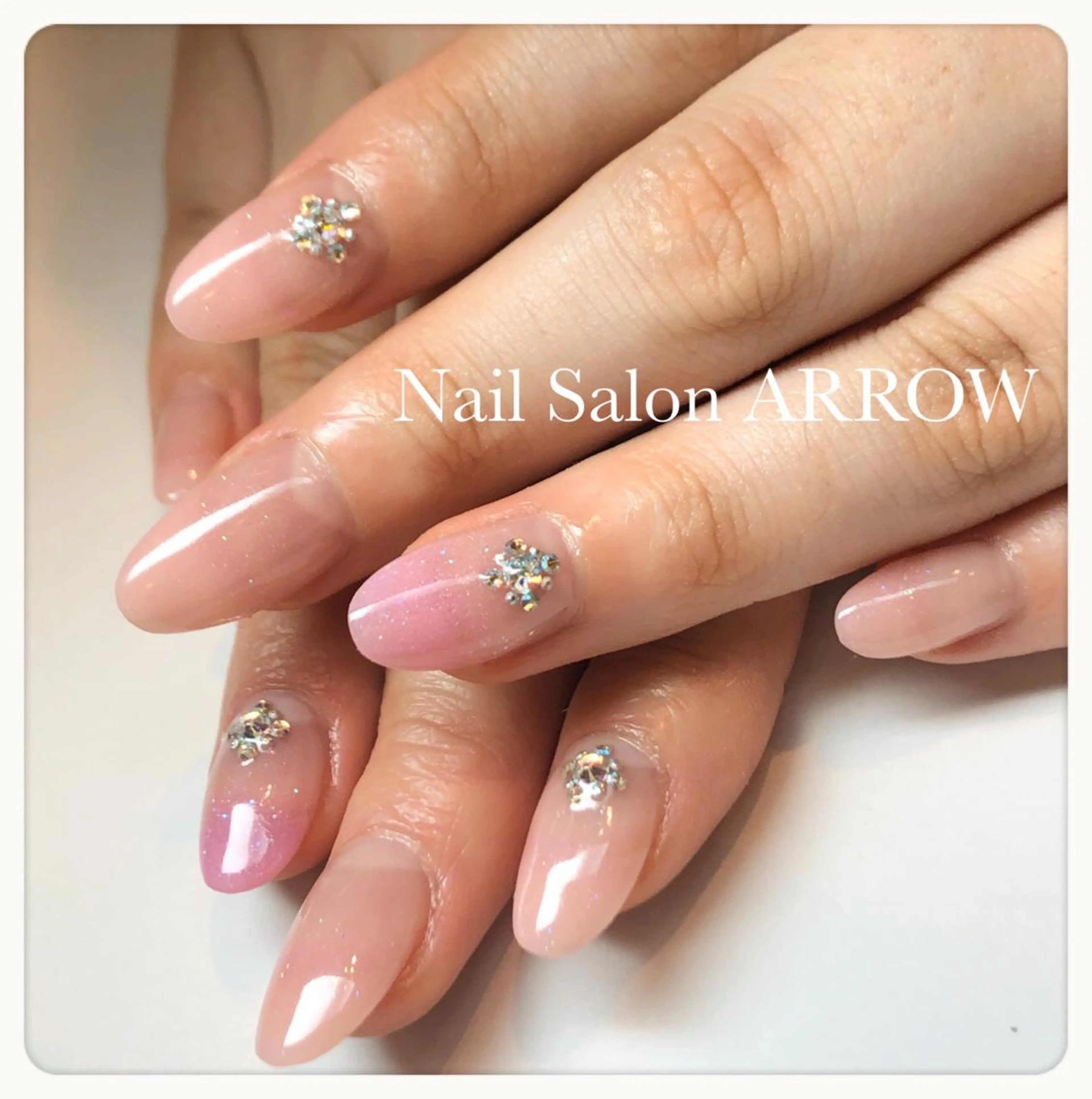 •スカルプネイルコース（オフなし）クリアorグラデーション+ストーン付け放題+ジェルコーティングの写真