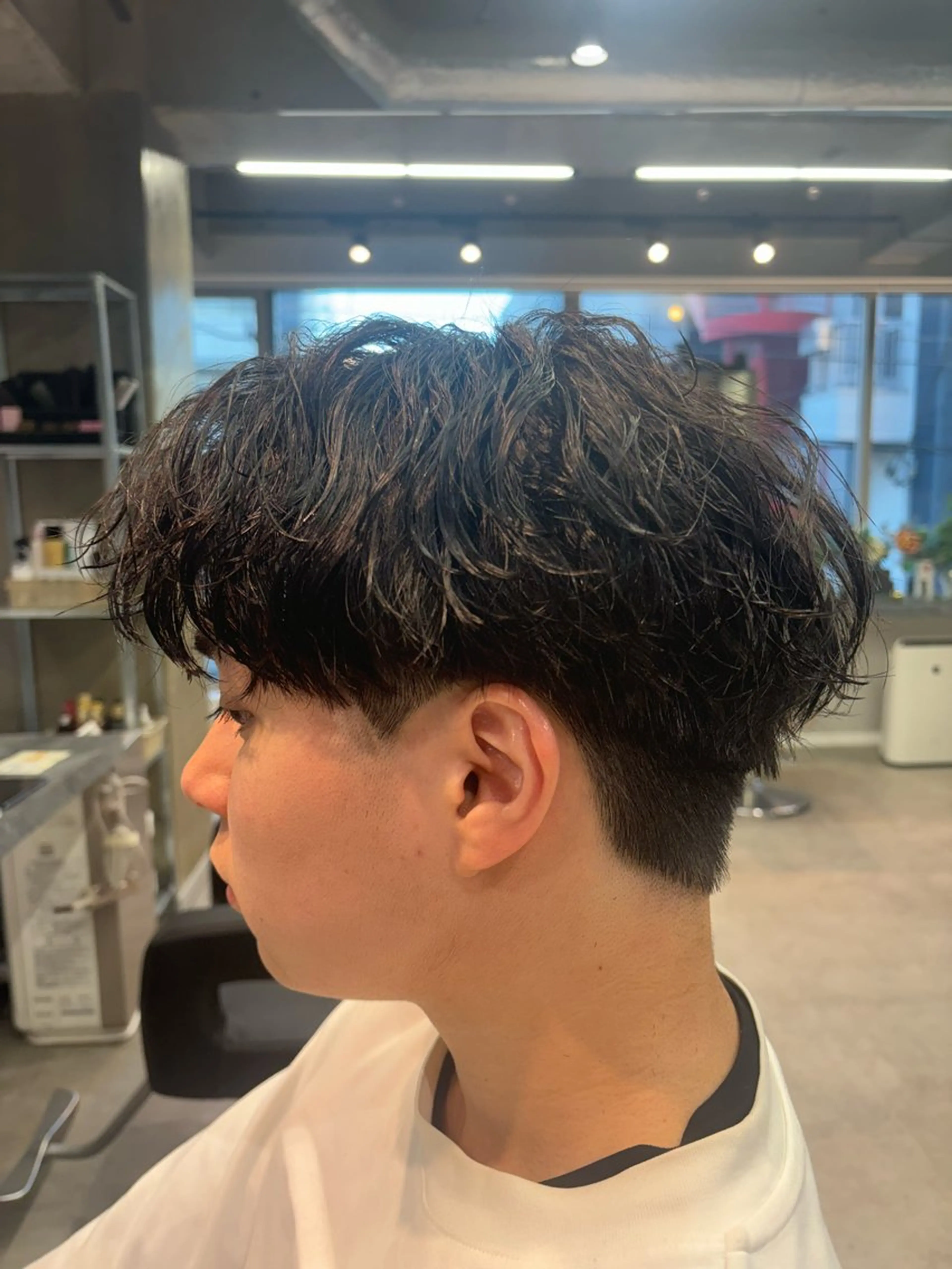 メンズ センターパート メンズパーマ 透明感カラー/メンズ カット/KOIROのヘアスタイル