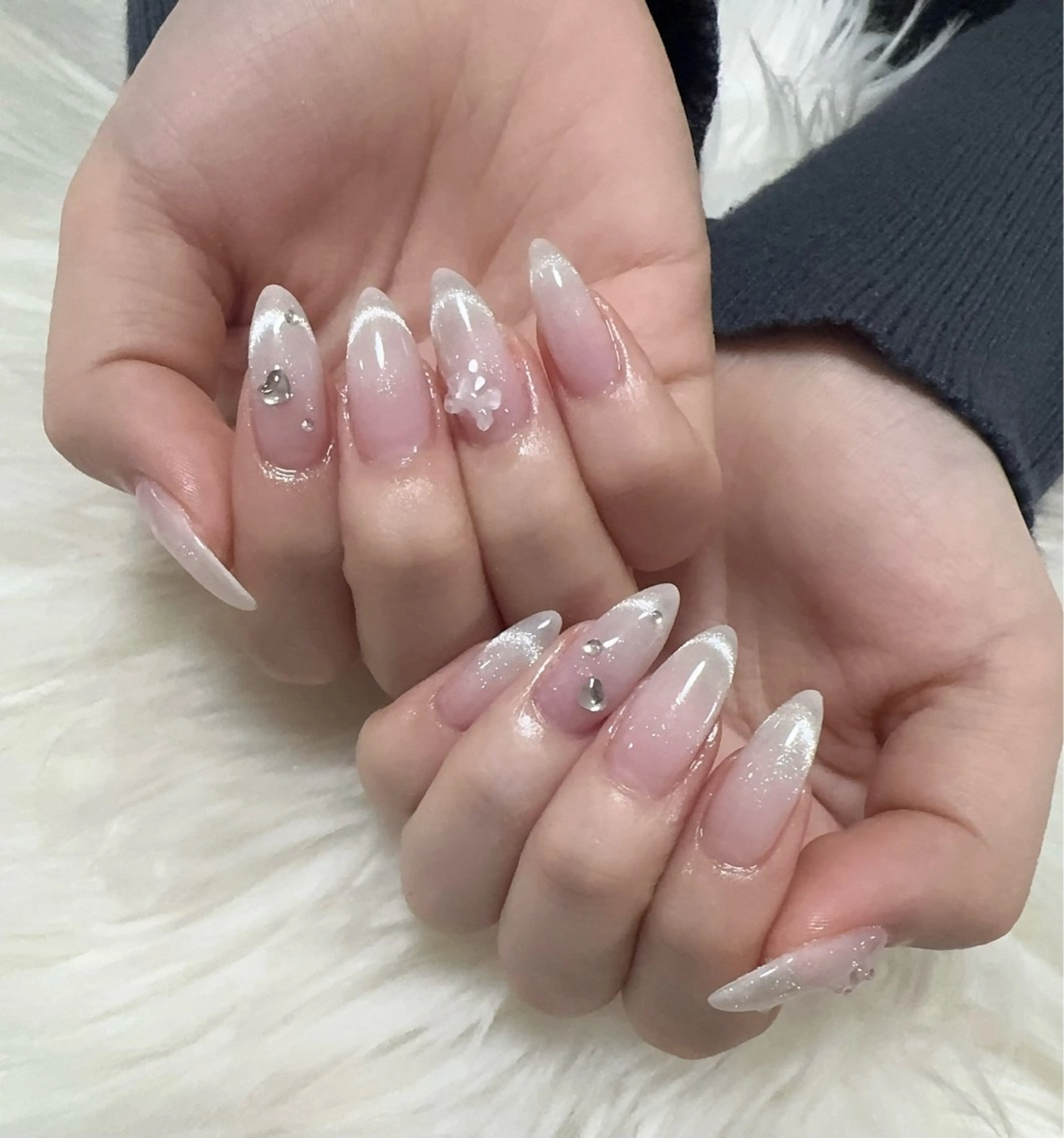 ネイル ハンドネイル ＆ME ネイルサロンのネイルデザイン