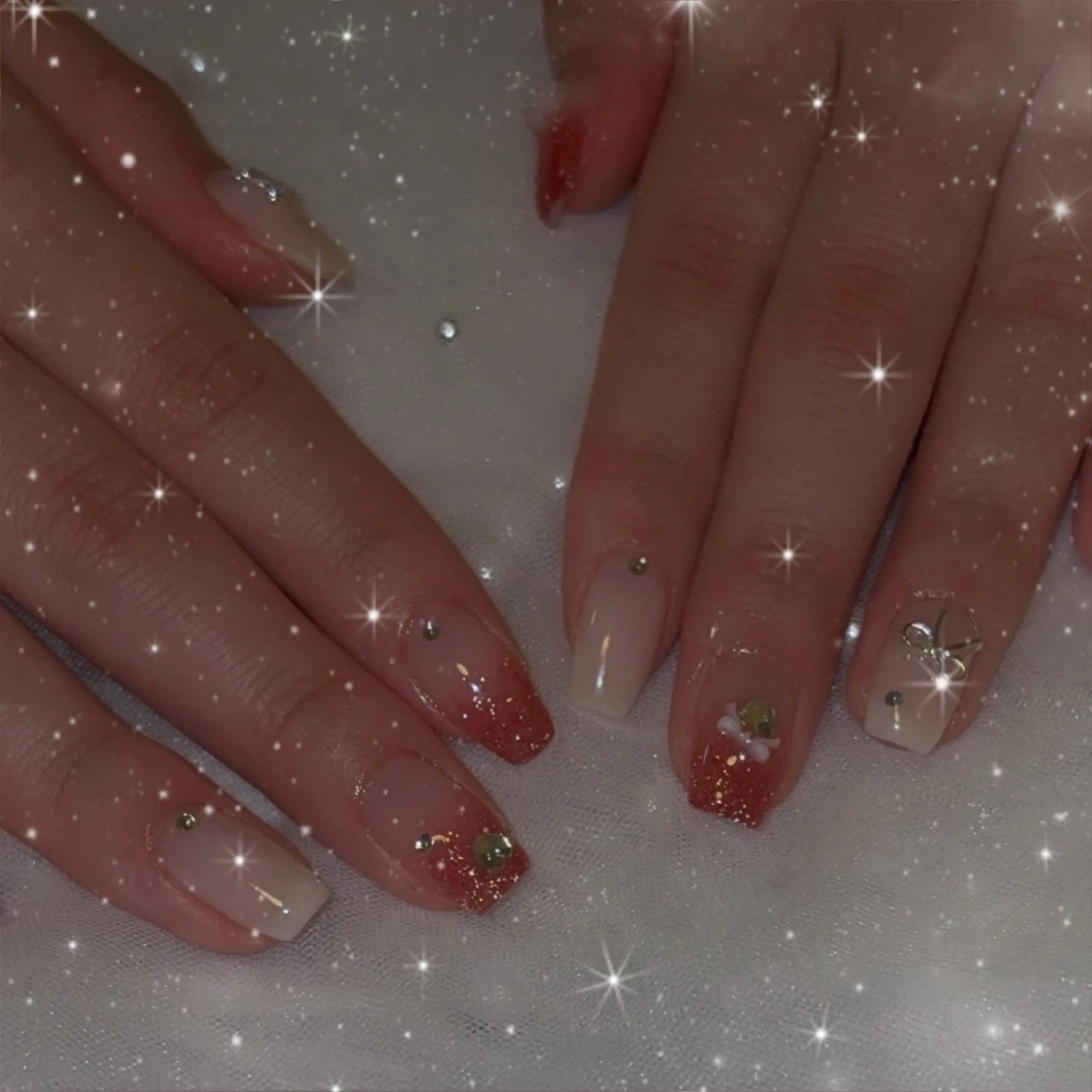 ネイル LUANA所属・LUANA ジュリのネイルデザイン