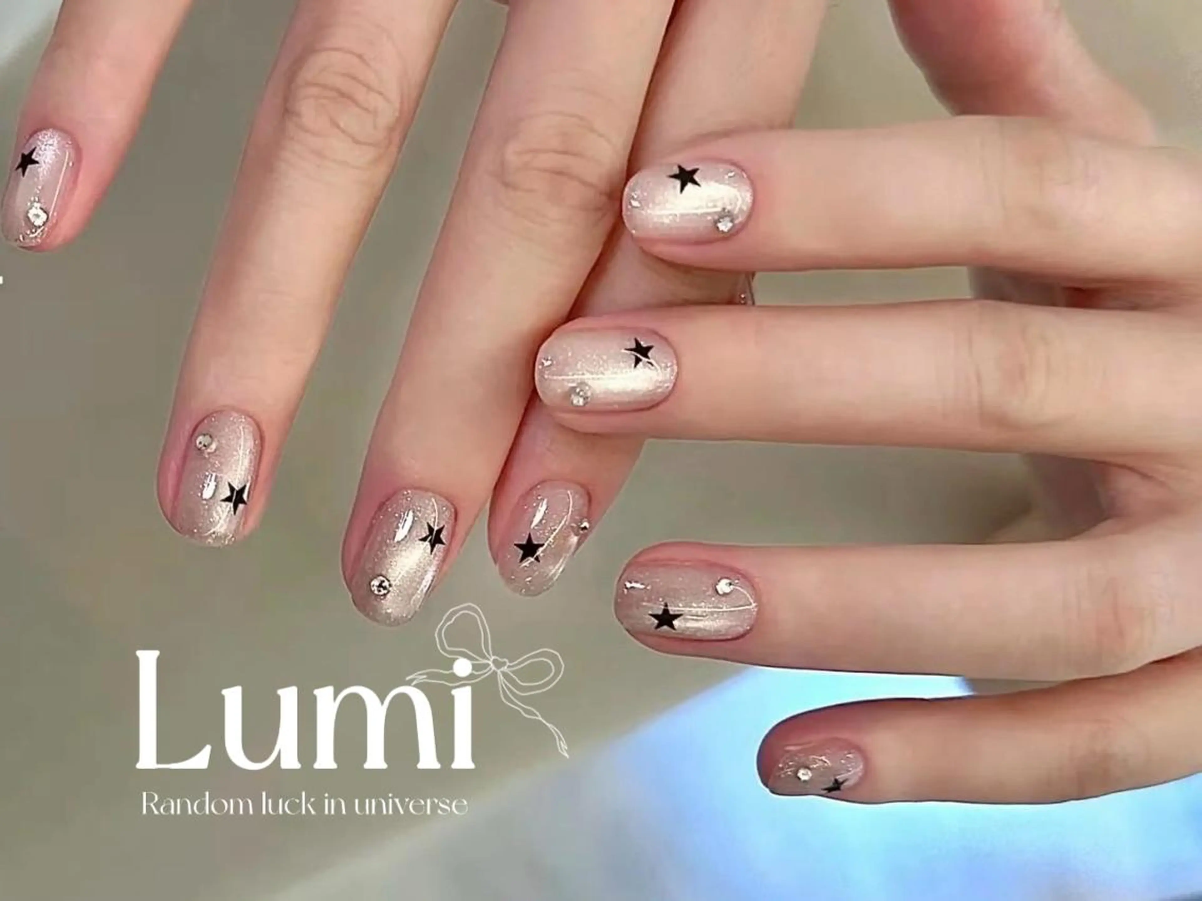 ネイル 神崎 理沙のネイルデザイン