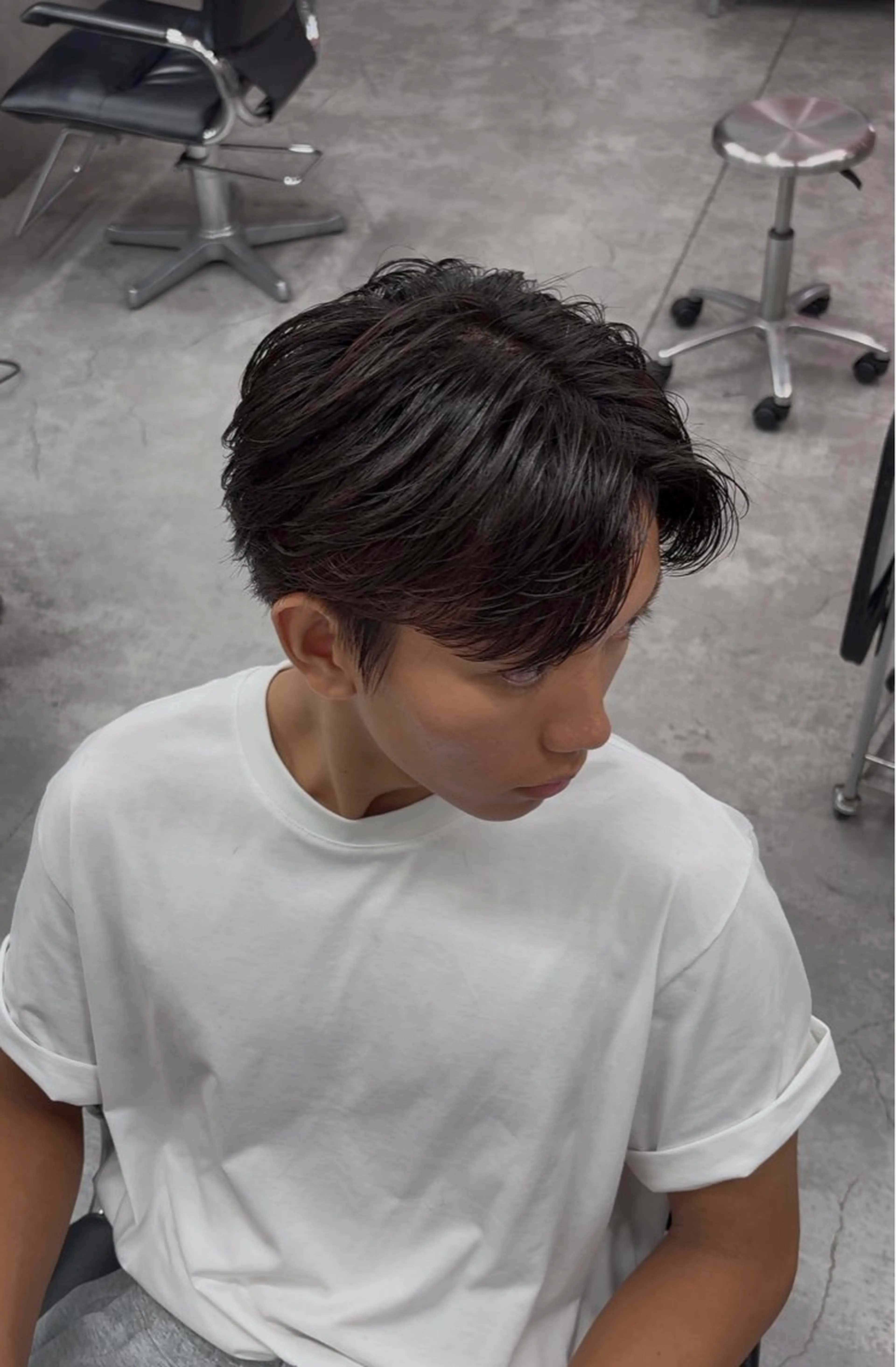 ミディアム カラー パーマ メンズ カット パーマ トリートメント ヘアセット メンズパーマ特化 🔥韓国ヘア職人🔥のヘアスタイル