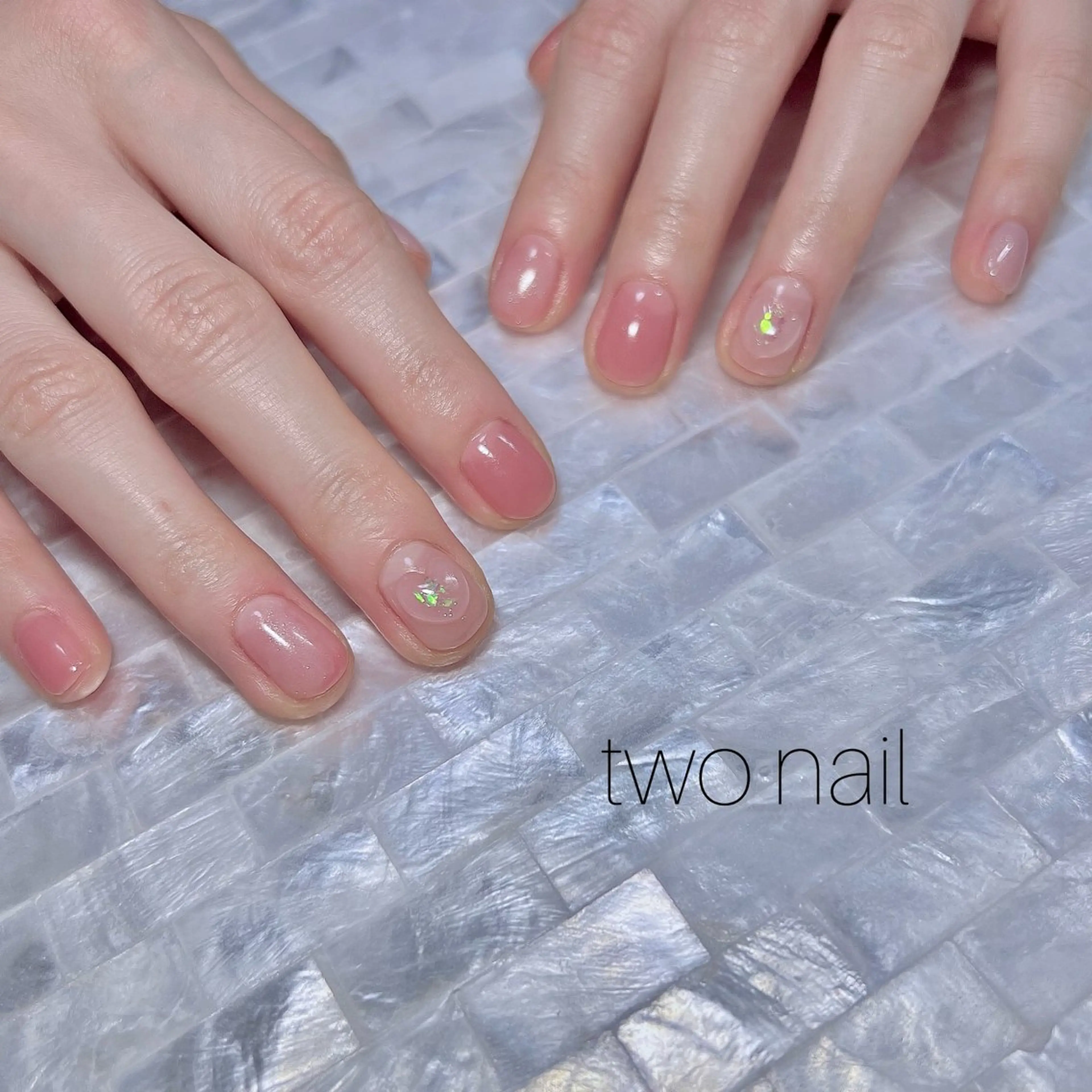 ネイル アートネイル ネイルチップ ホワイト ハンドネイル two nailのネイルデザイン