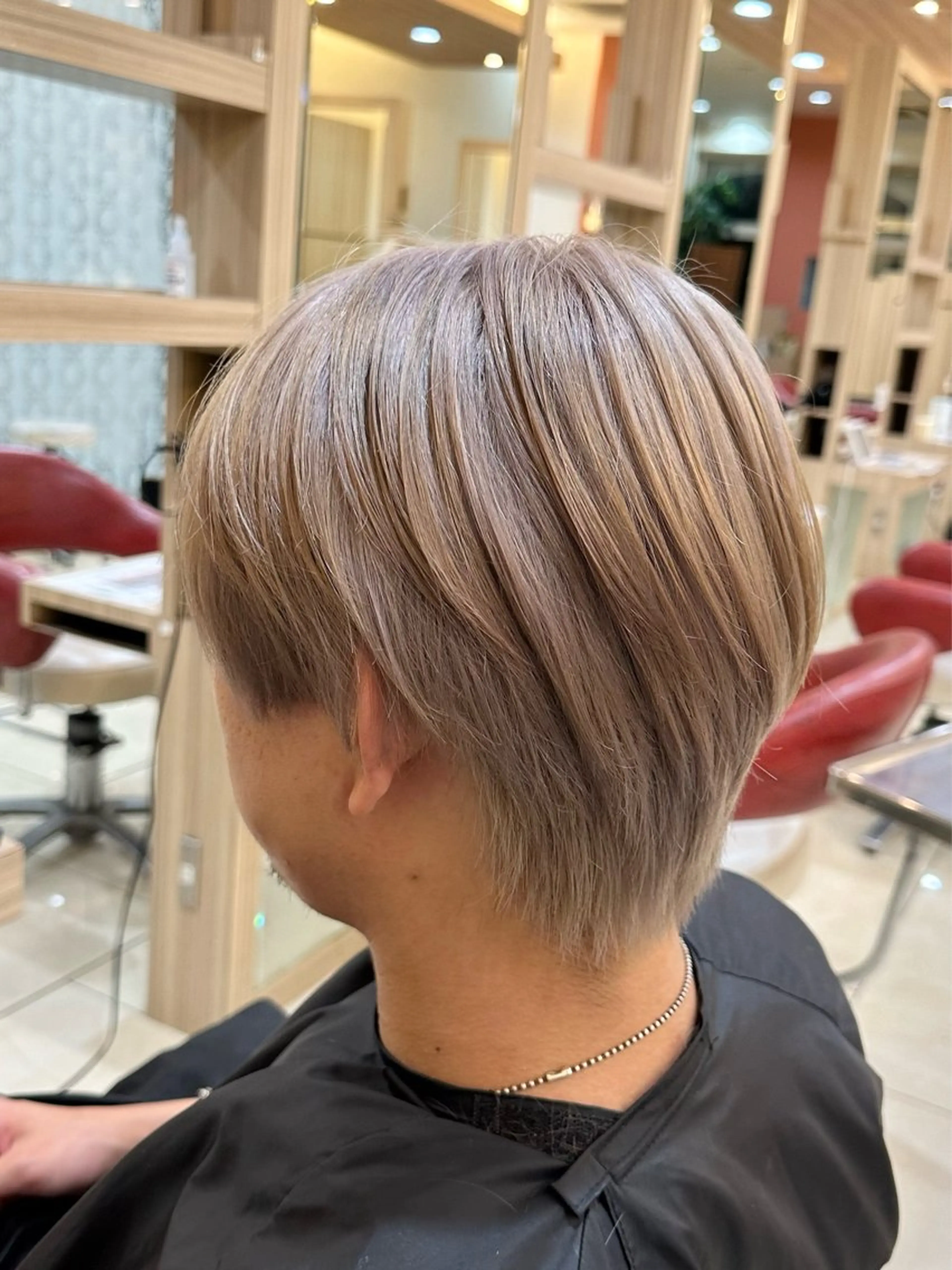 ショート カラー メンズ プログレス小平小川所属・フェザー/波巻き 雫石大夢のヘアスタイル