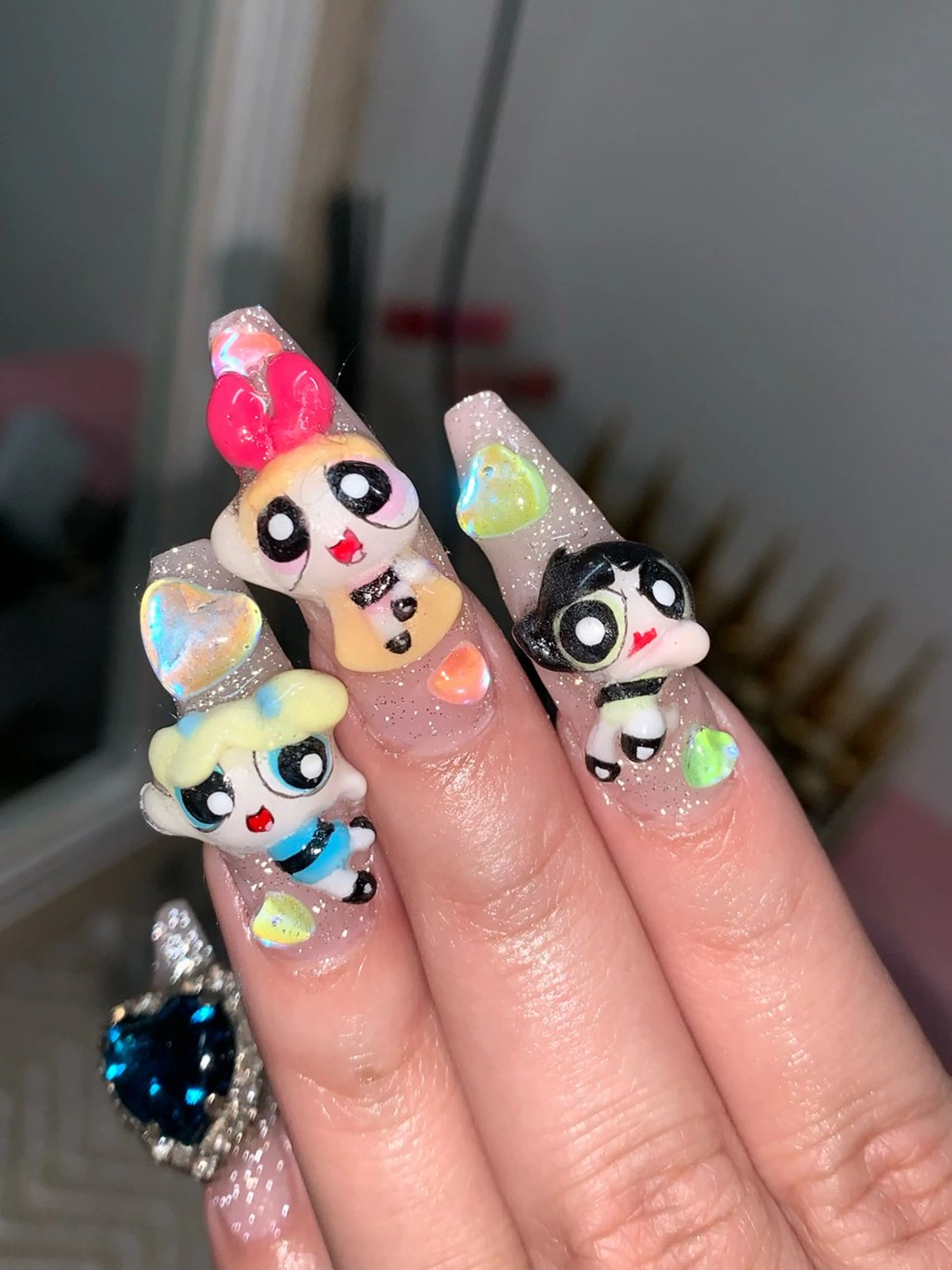 ネイル ハンドネイル NES NAIL所属・さゆり￤推しキャラ ￤ロングネイル🩷のネイルデザイン