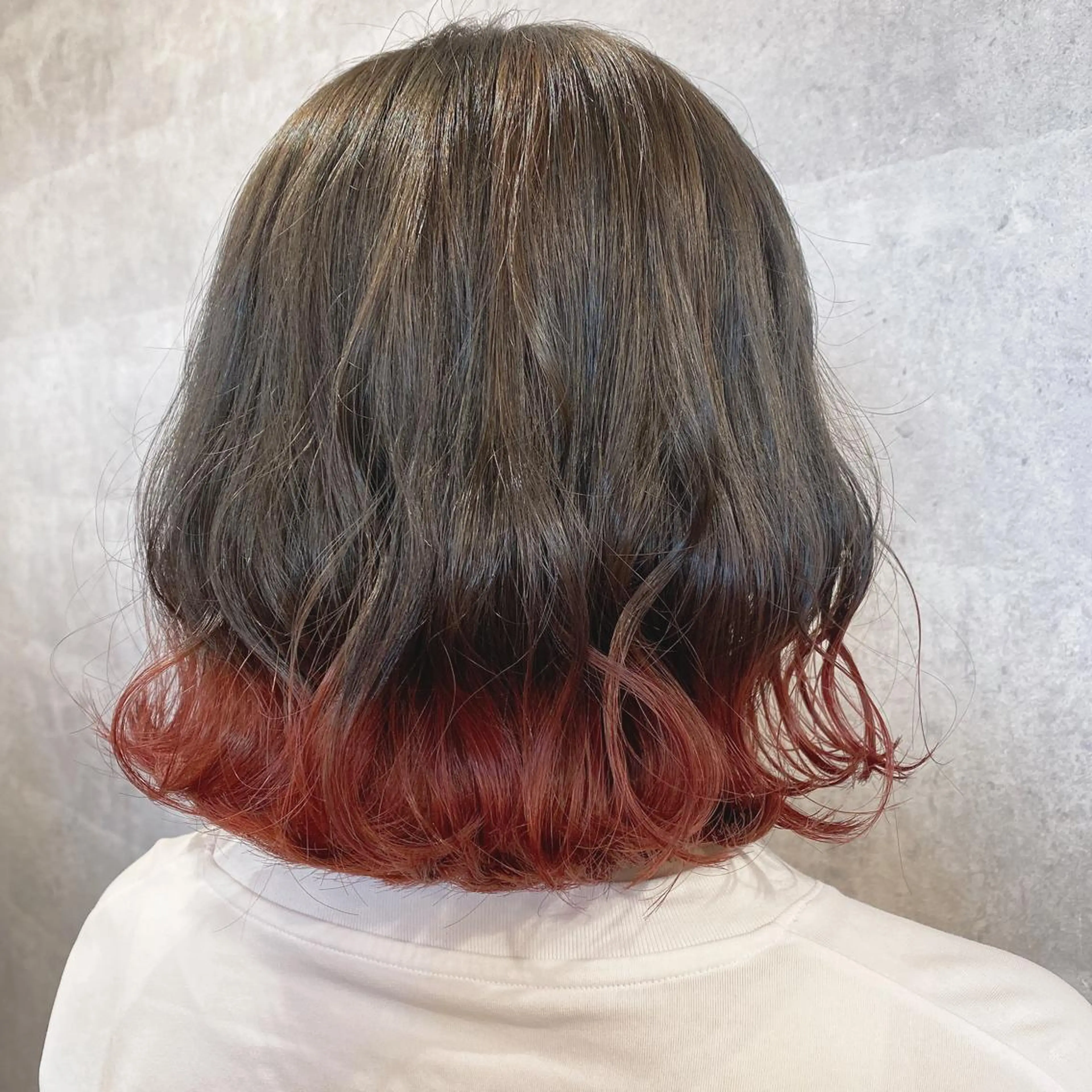 ミディアム ヘアカラー 山口 明日花のヘアスタイル