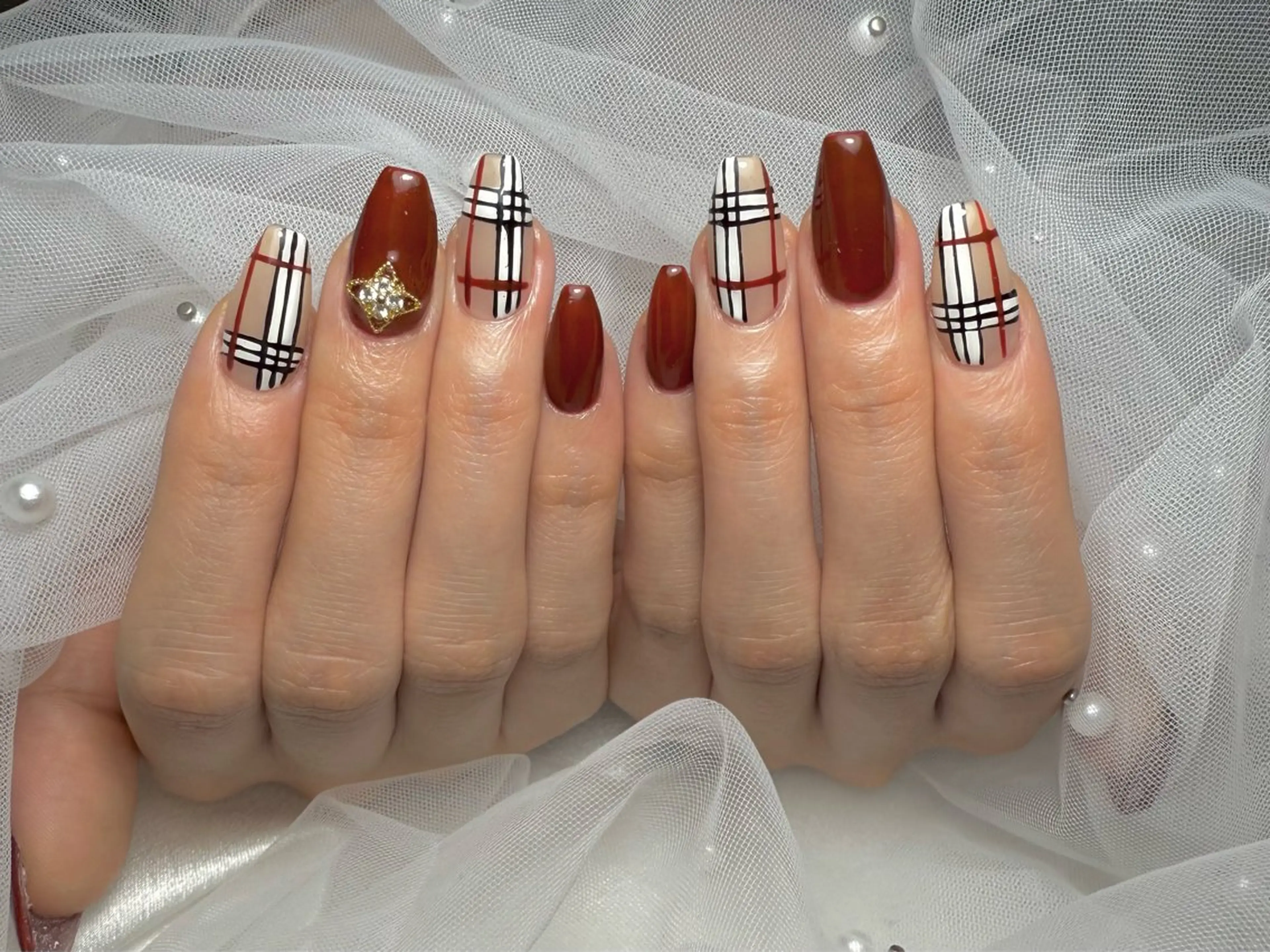 ネイル ハンドネイル Liz はるなのネイルデザイン