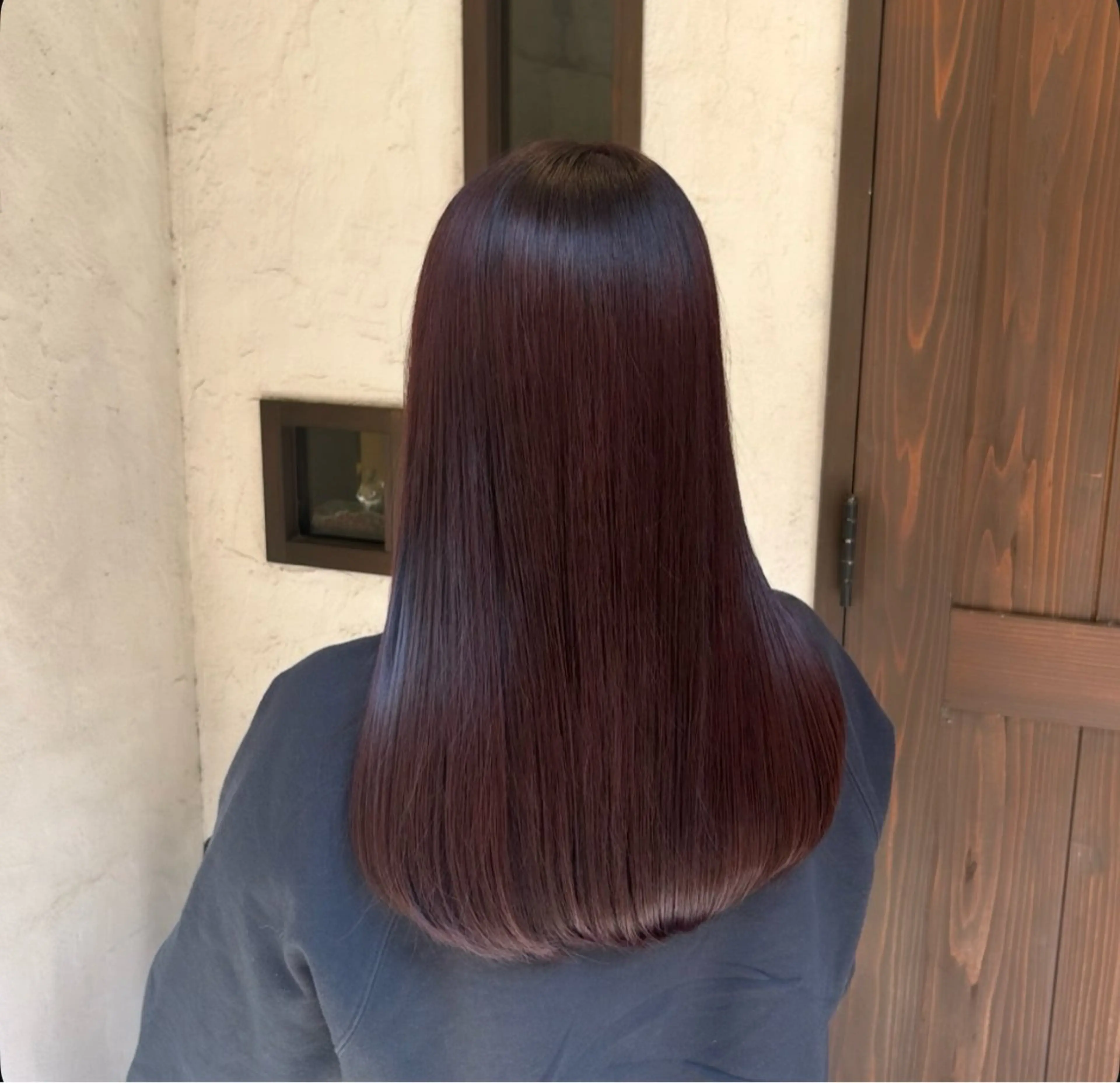 ロング カラー ブラウンカラー ピンクカラー ピンクブラウン カット ヘアカラー model募集中┊︎ amika🎵のヘアスタイル