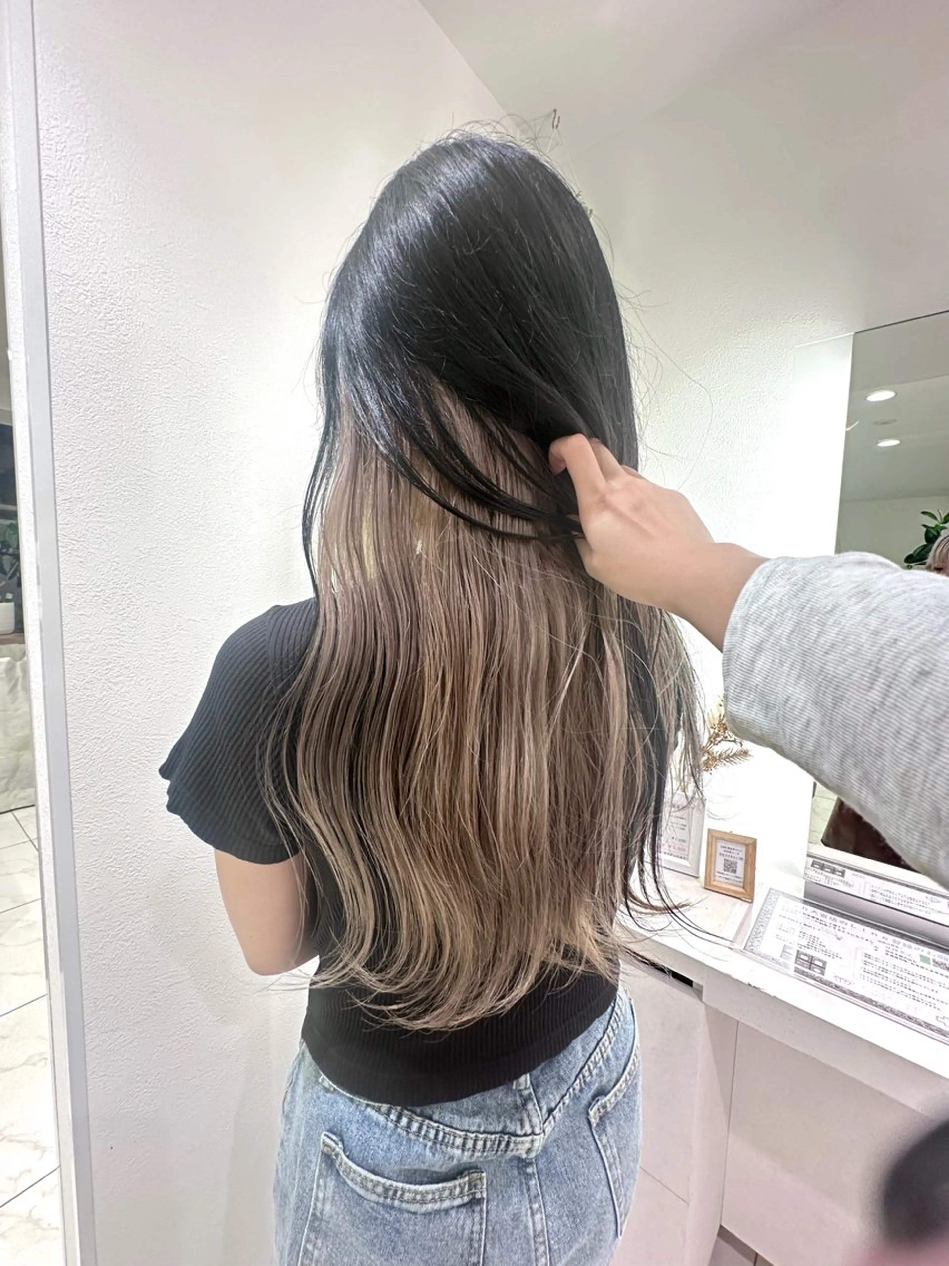 カラー ブリーチ ヘアカラー トリートメント 加藤芽実カラーリスト ／ミルクティーカラーのヘアスタイル