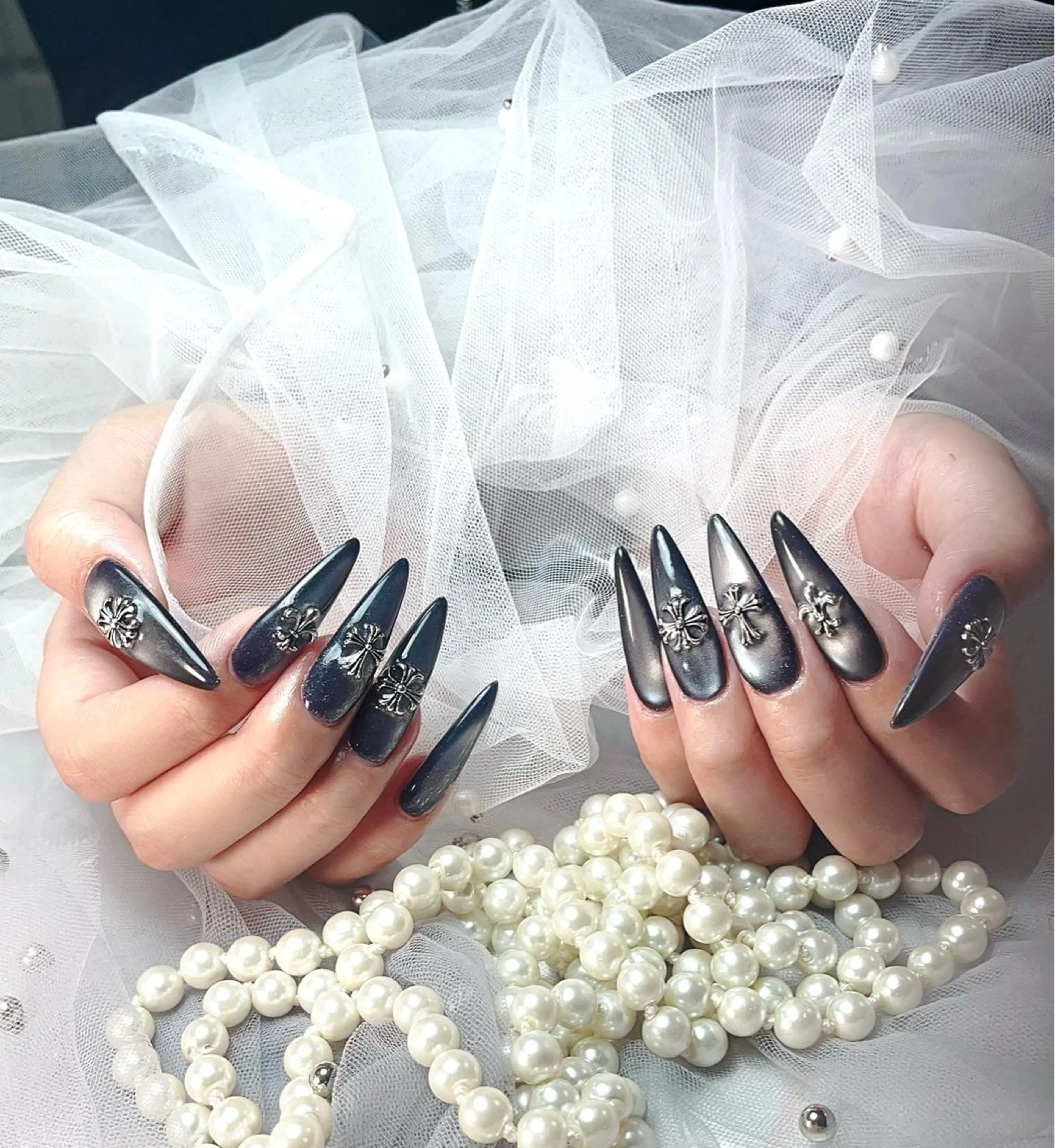 ネイル KiKO 🌻ひまわりサロンのネイルデザイン