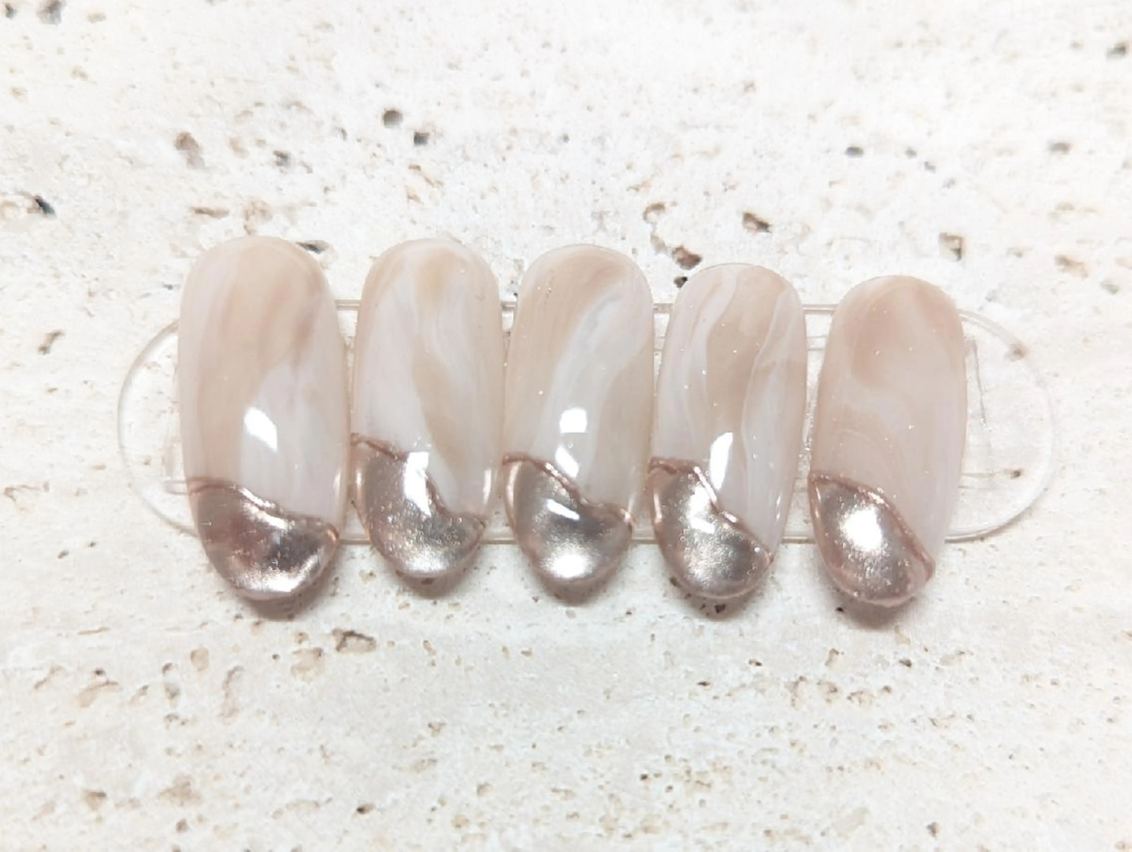 ネイル Nailsalon Graciasのネイルデザイン