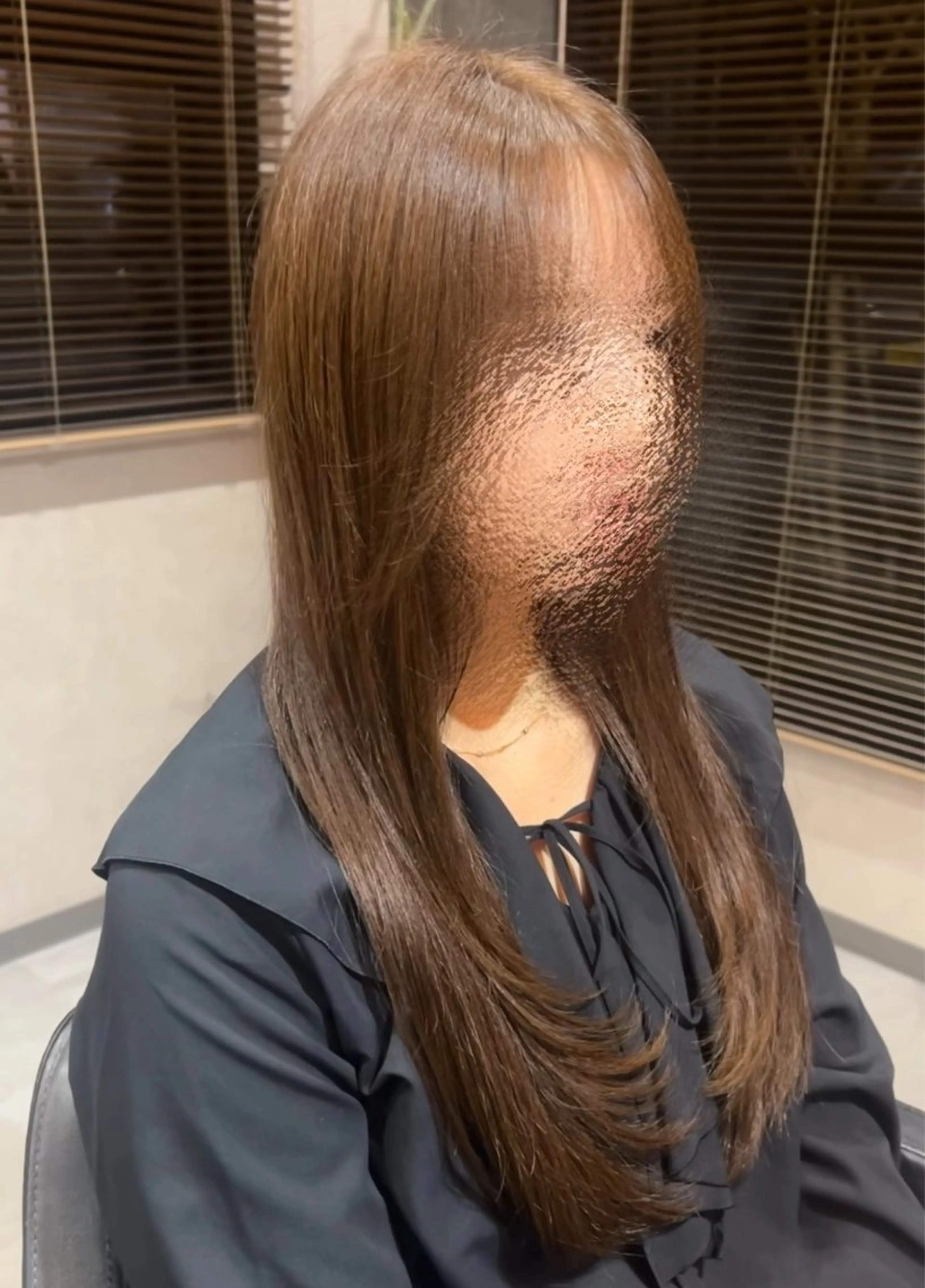 ロング LATTE 前橋所属・蜂須賀 輝のヘアスタイル