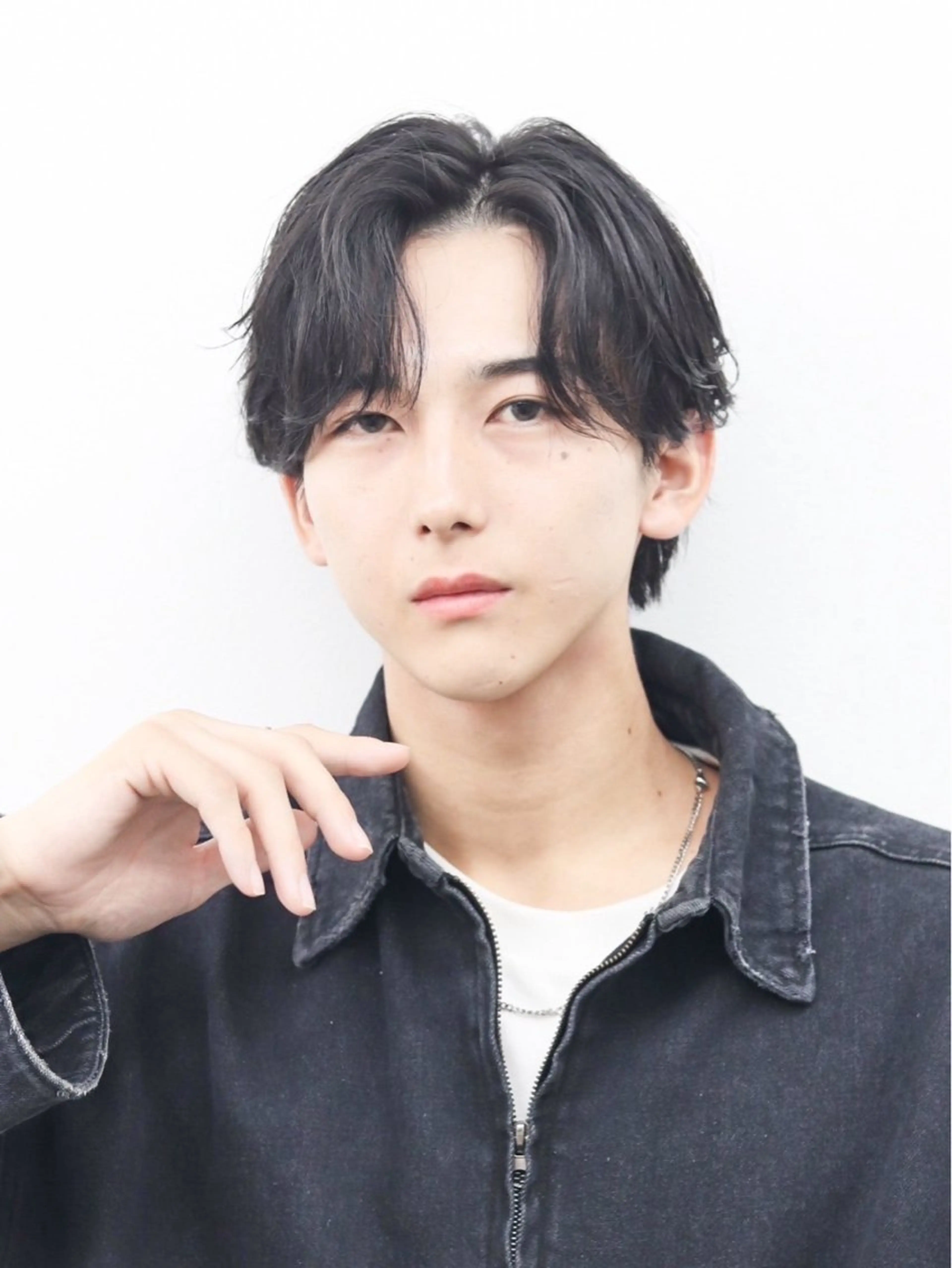 ミディアム カラー パーマ ヘアアレンジ メンズ メンズ韓国風 韓国風ヘア 似合わせカット メンズ特化❤️🔥 RIKU❤️🔥のヘアスタイル