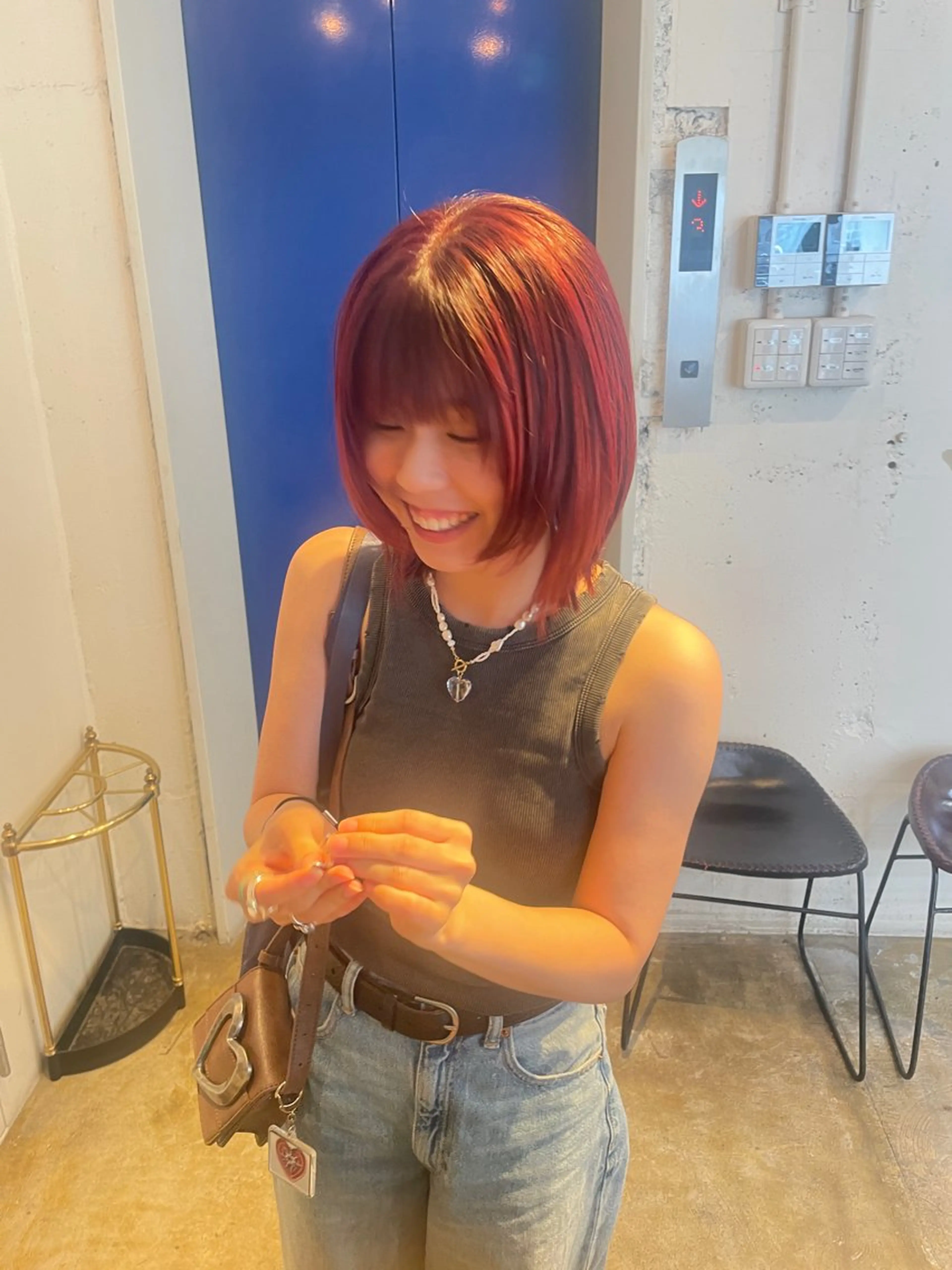 ミディアム カラー RIN／韓国ヘア レイヤーカットのヘアスタイル