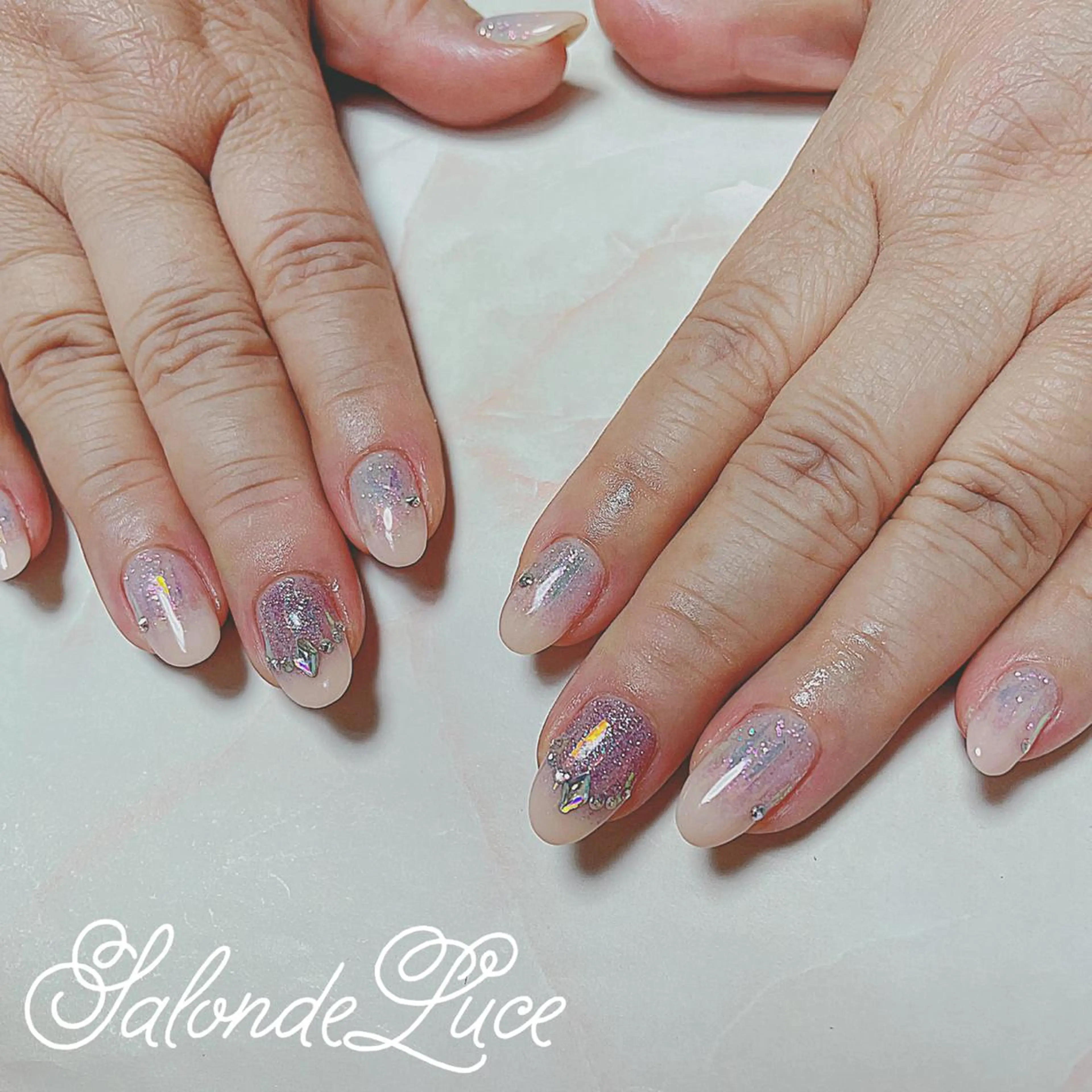 ネイル キラキラネイル ハンドネイル Salon de Luceのネイルデザイン