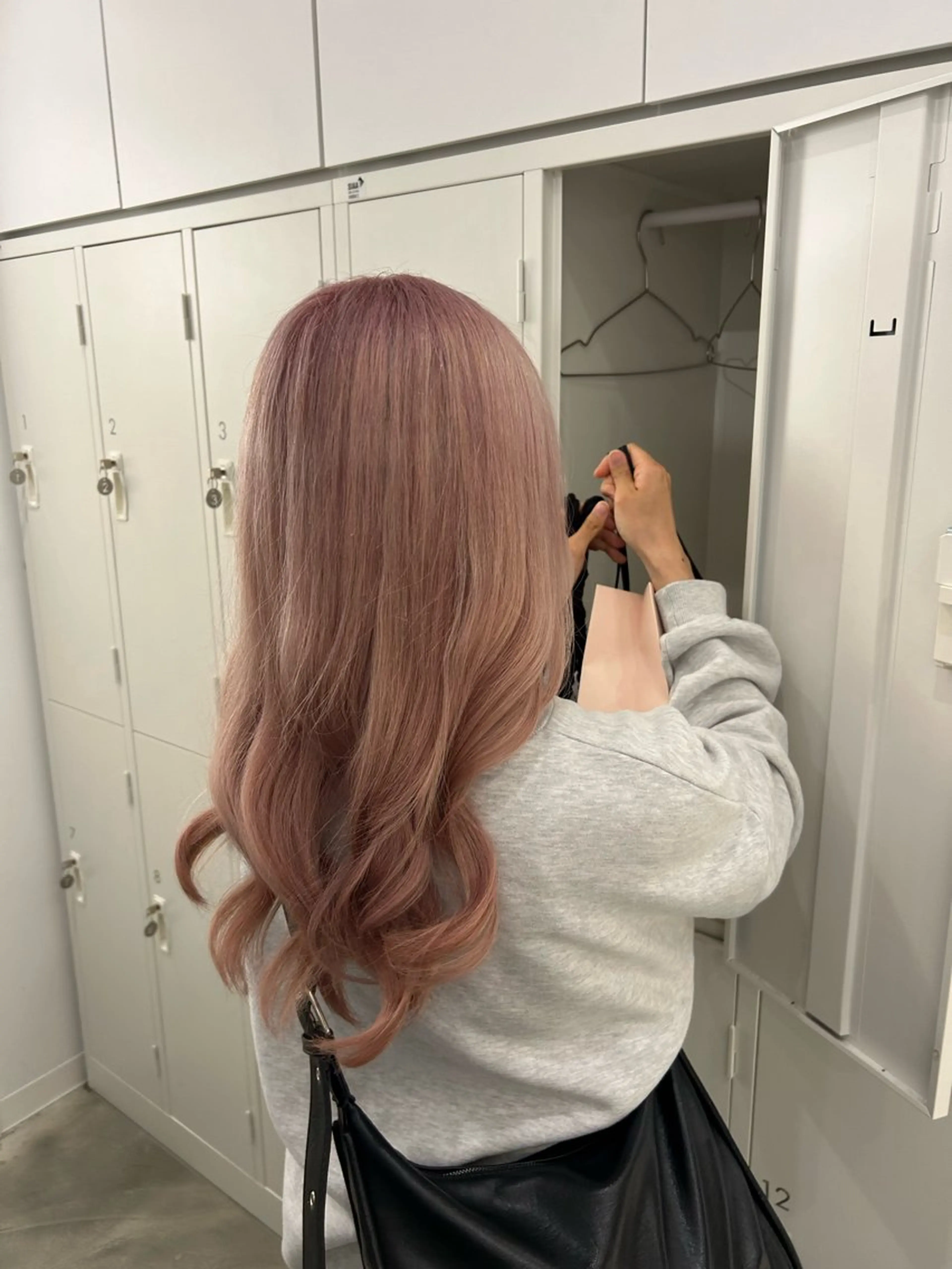 ロング カラー ハイトーンカラー ピンクカラー 新宿ハイトーン/ カットモデル/のりかのヘアスタイル