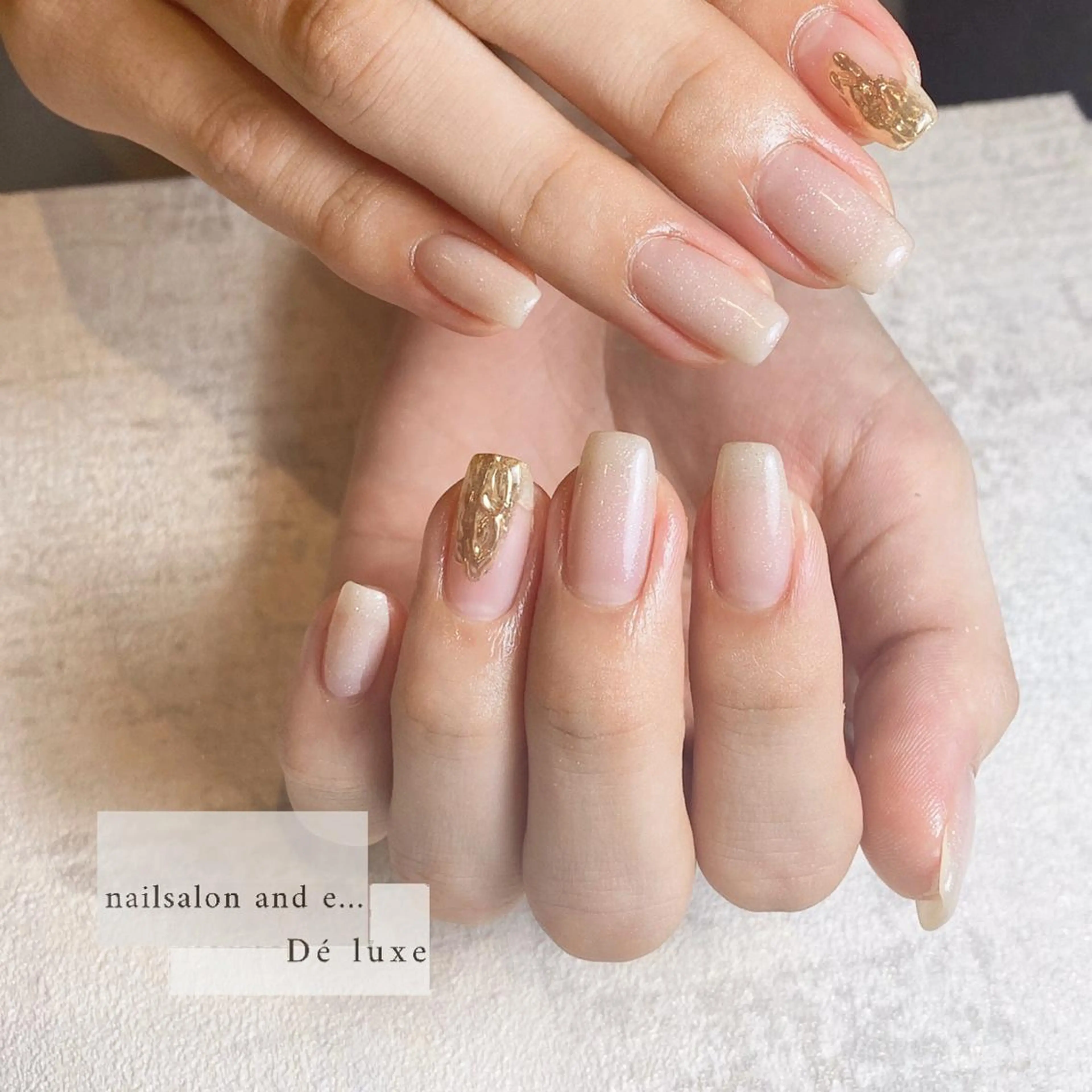 ネイル オーロラネイル ジェルネイル ラメ(グリッター) ミラーネイル ニュアンスネイル nailsalon mur.のネイルデザイン