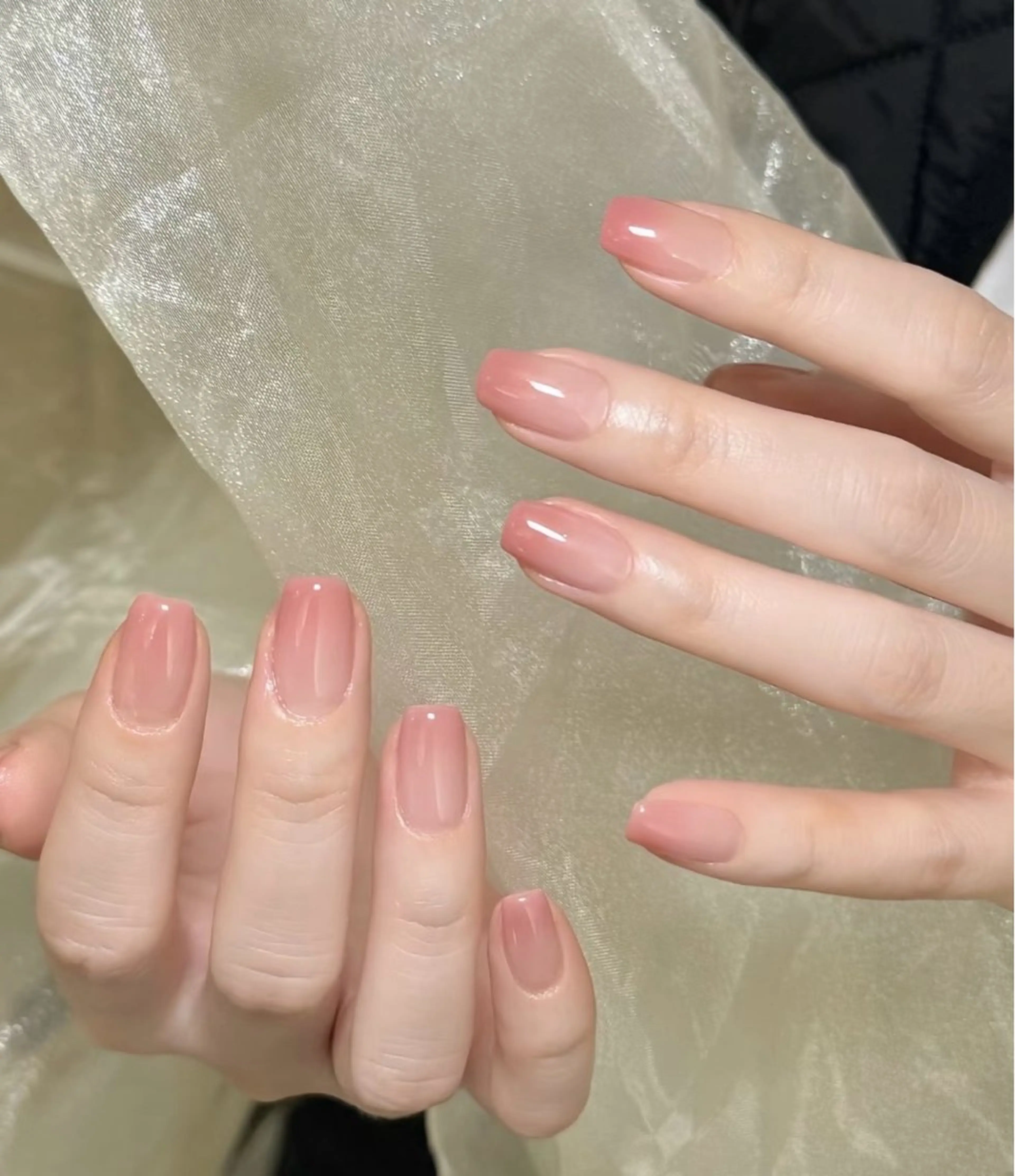 ハンドネイル　グラデーション　オフありの写真