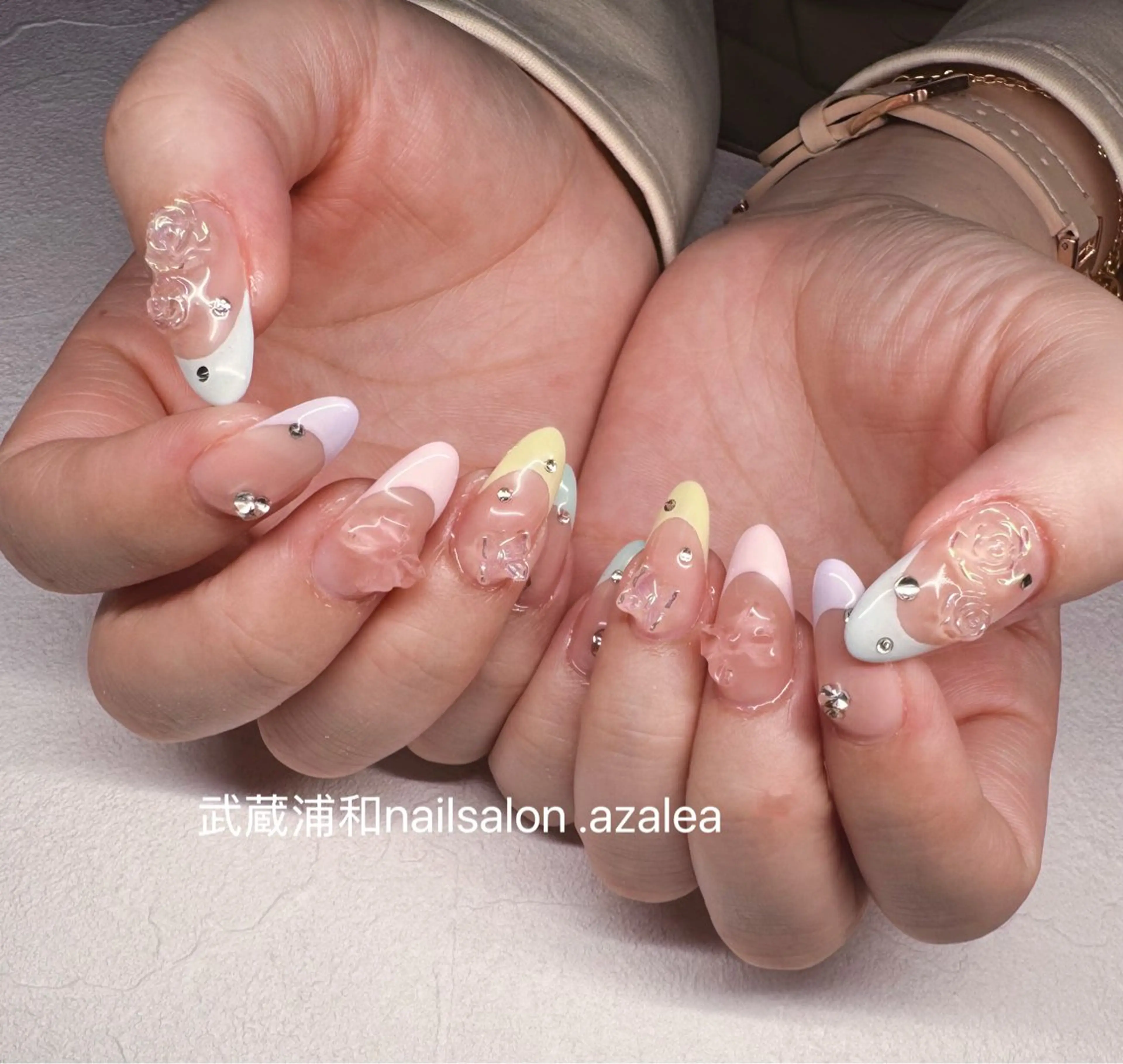 ネイル ハンドネイル R inのネイルデザイン