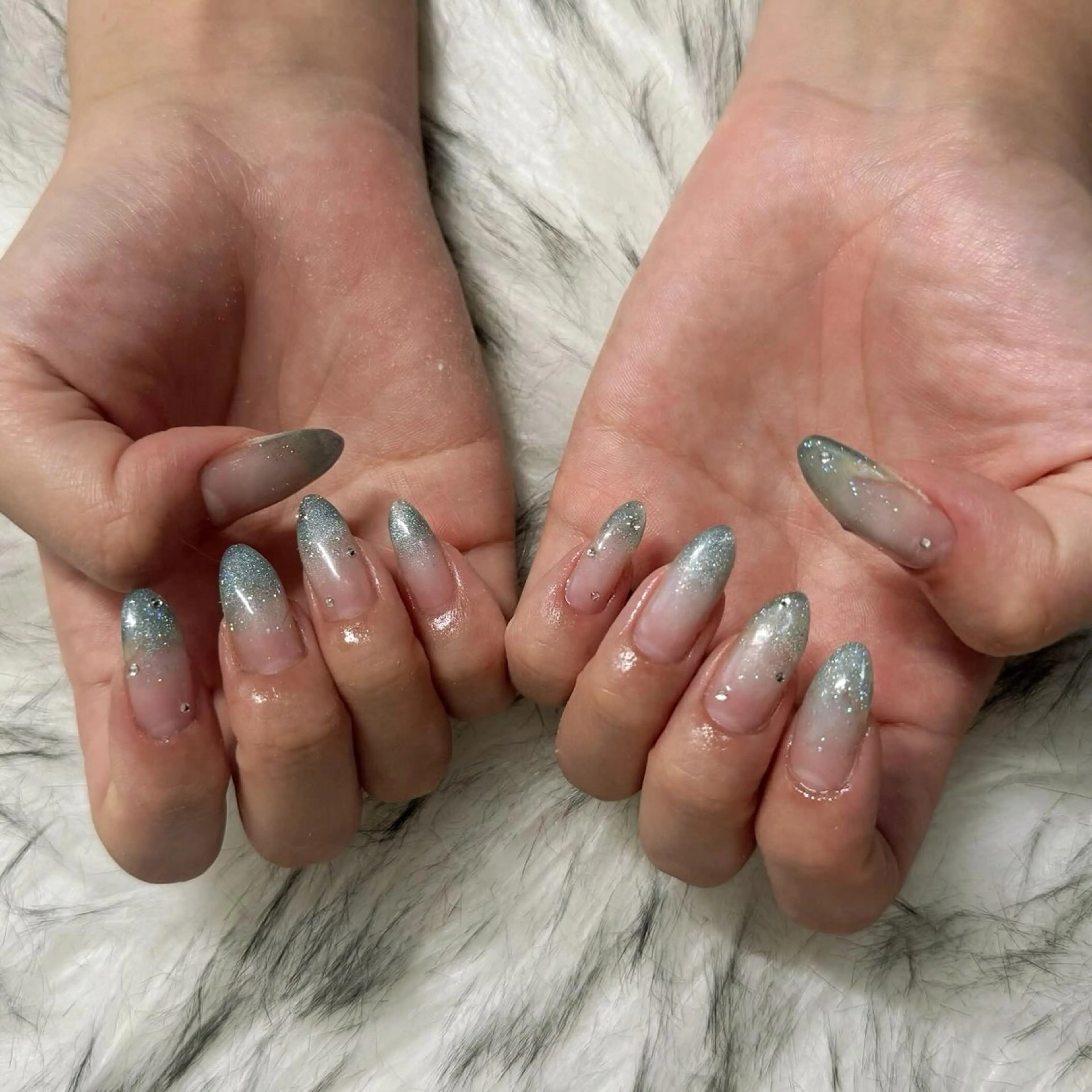 セミロング ハンドネイル mao .のネイルデザイン