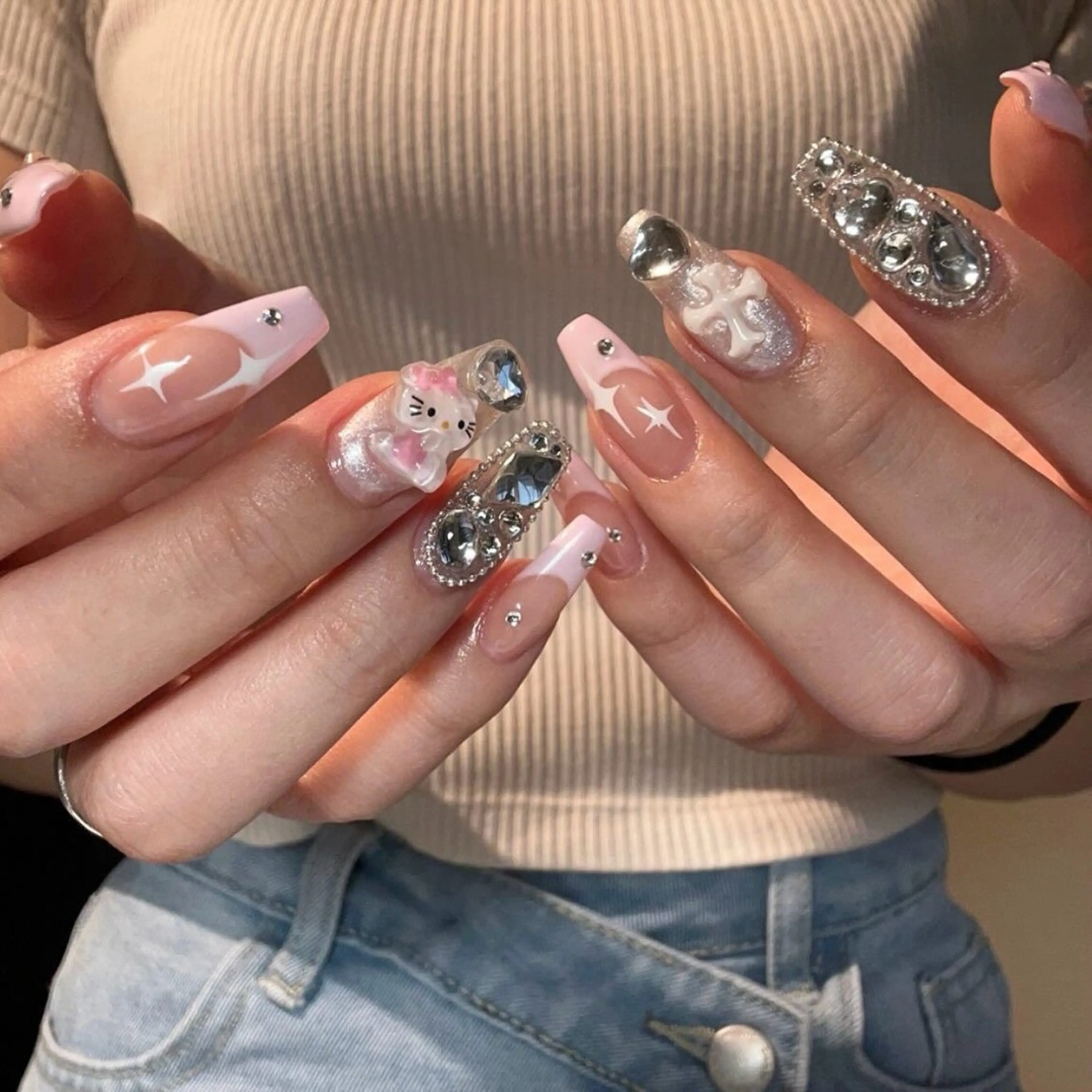 ネイル グラデーション ラメ(グリッター) マグネットネイル ミラーネイル ニュアンスネイル ハンドネイル Lumi de nails所属・Lumi de nailsのネイルデザイン