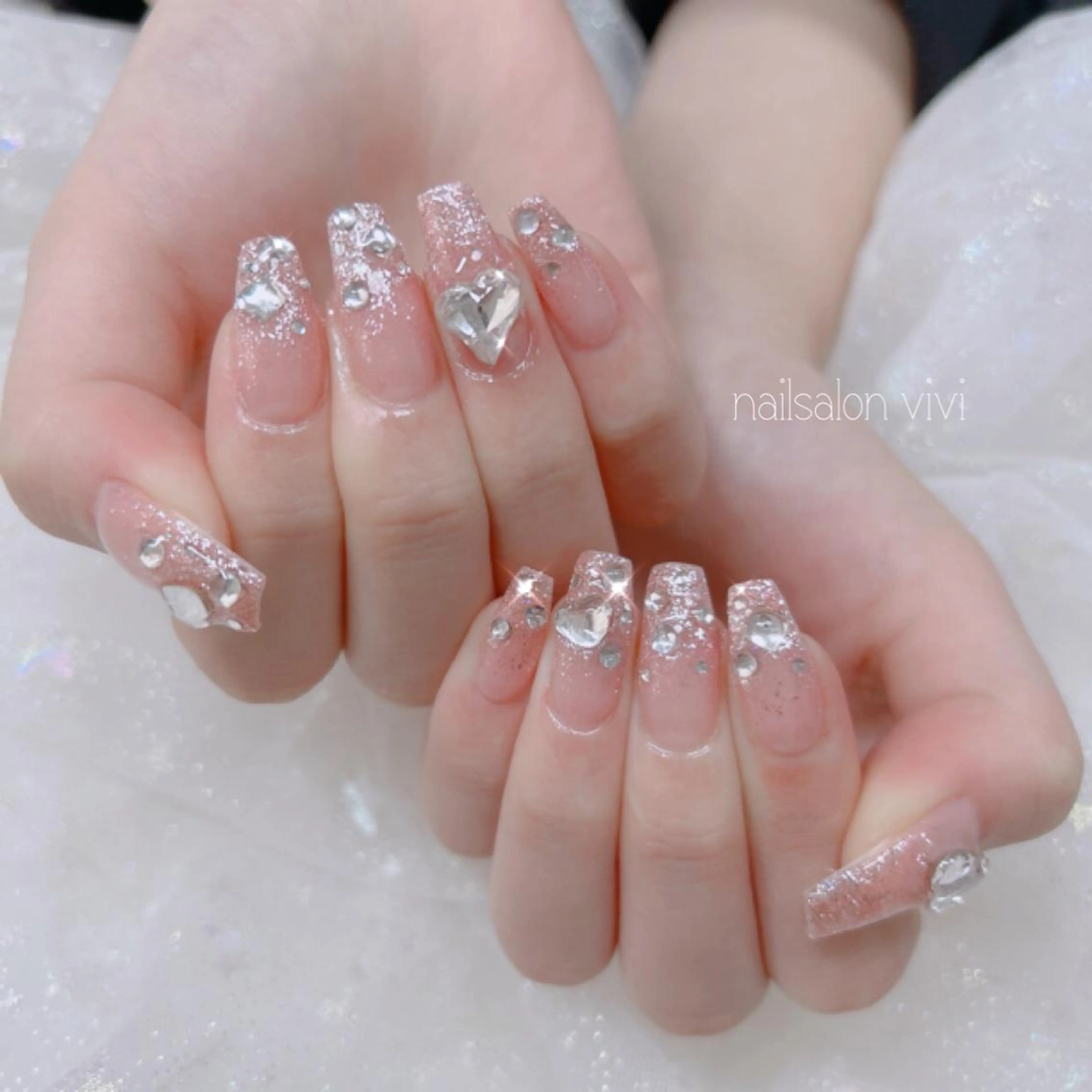 ネイル ＶＩＶＩ nailsalonのネイルデザイン