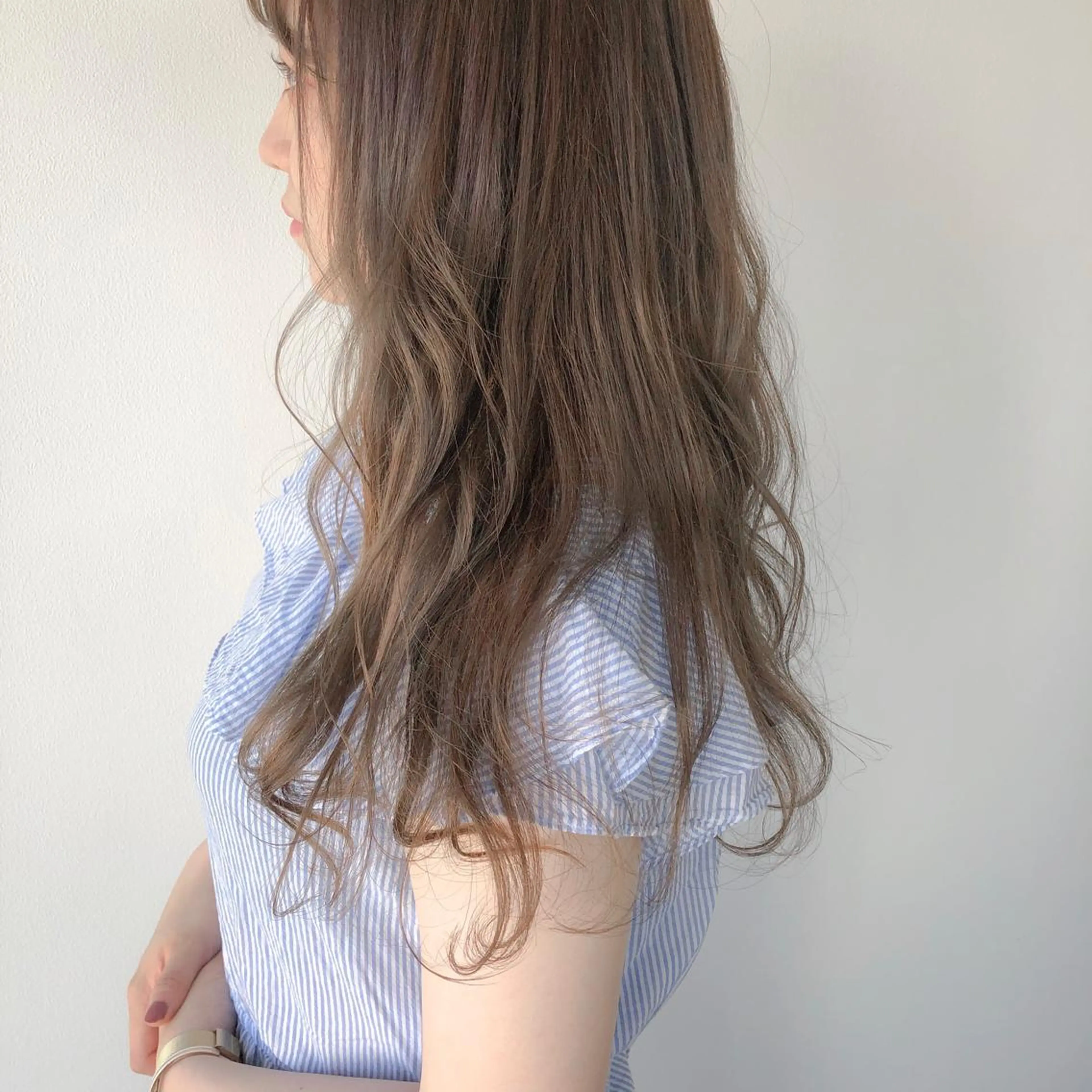 ロング カラー ヘアアレンジ autre所属・大久保 ひでなりのヘアスタイル