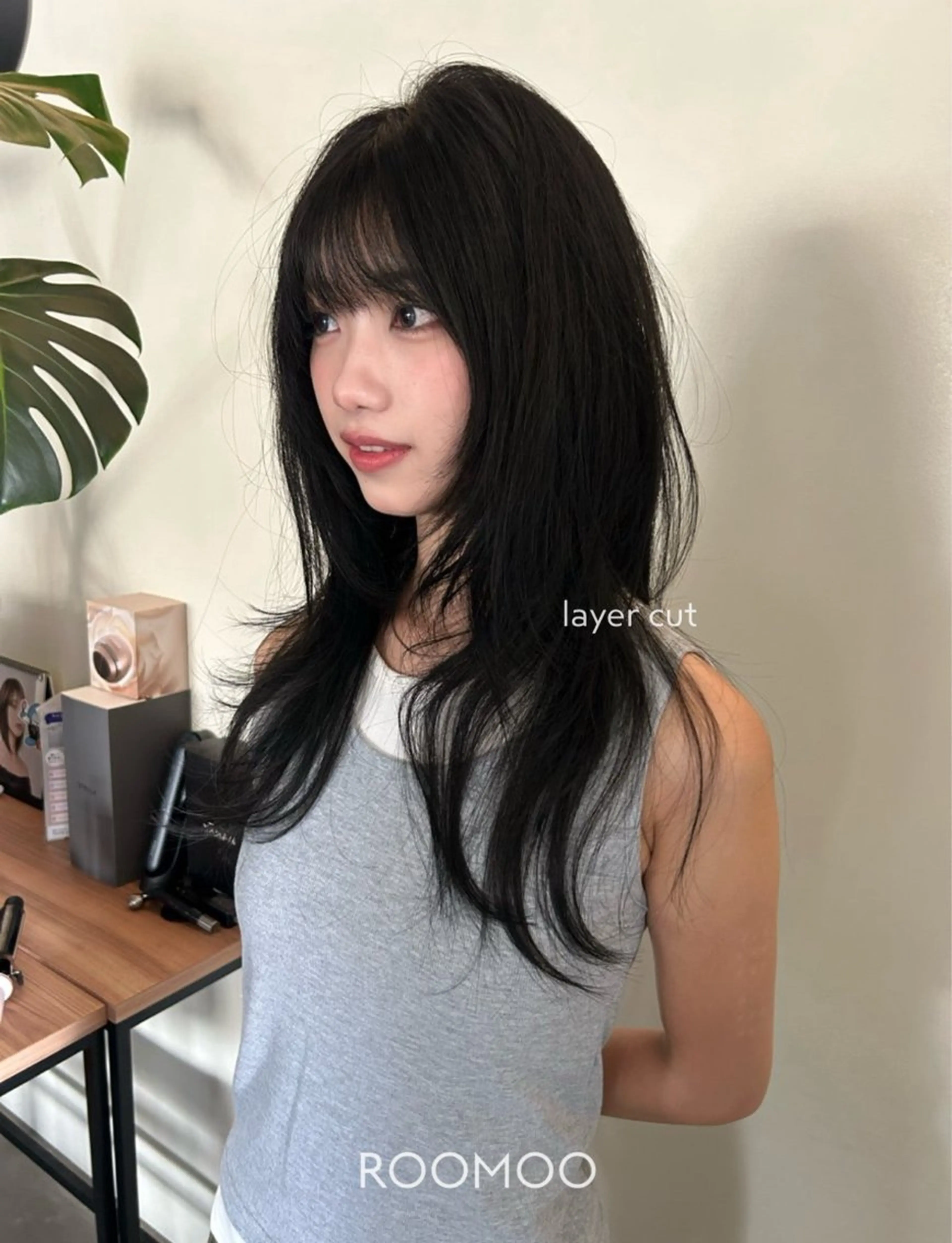 ロング レイヤーカット カット レイヤーヘア/ボブ/ ブリーチ/EMIRIのヘアスタイル