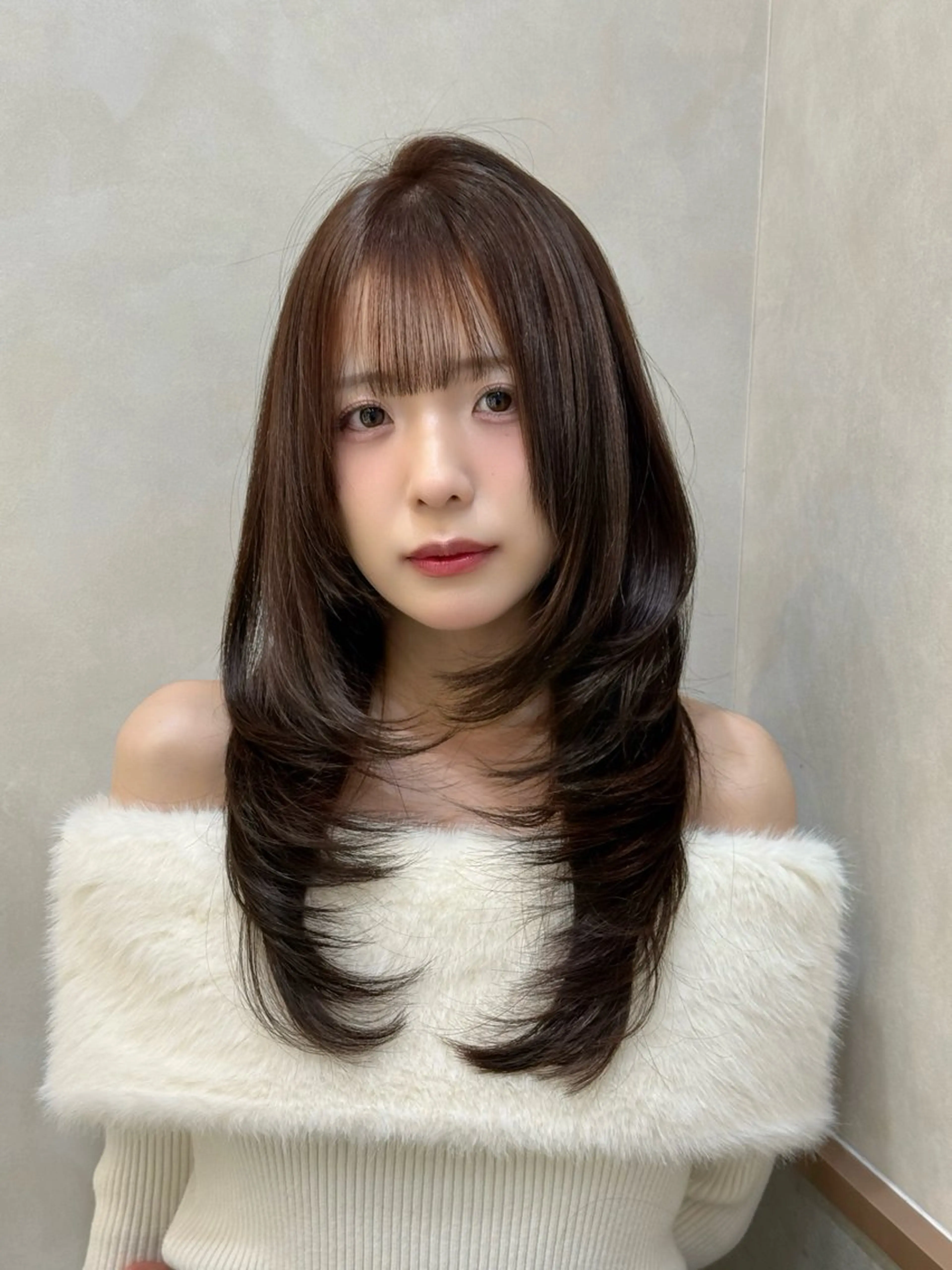 セミロング レイヤーカット/ 透明感カラー/みずほのヘアスタイル