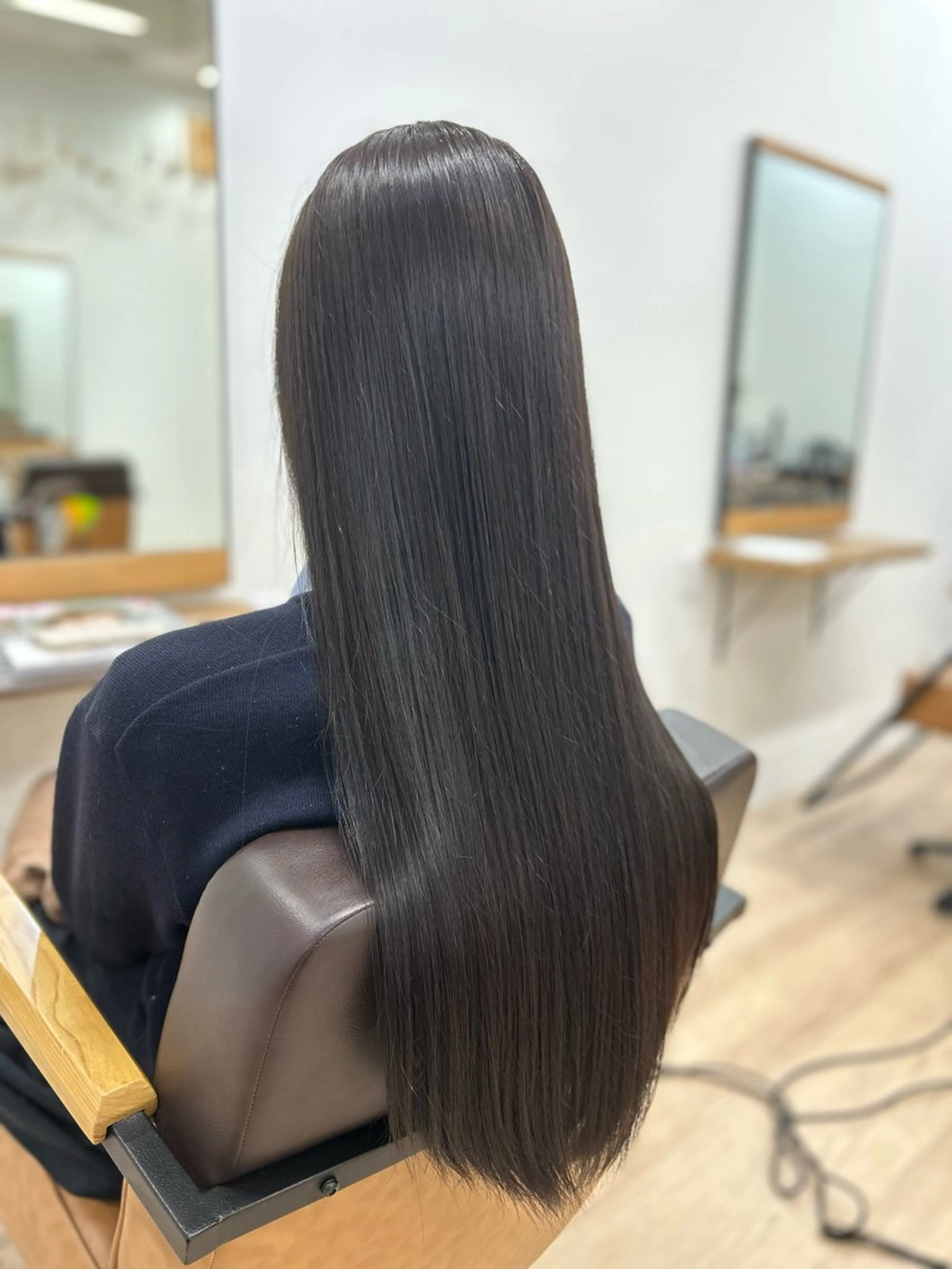 ロング カラー ヘアカラー 冬の透明感カラー/ ゆめほ🪐のヘアスタイル