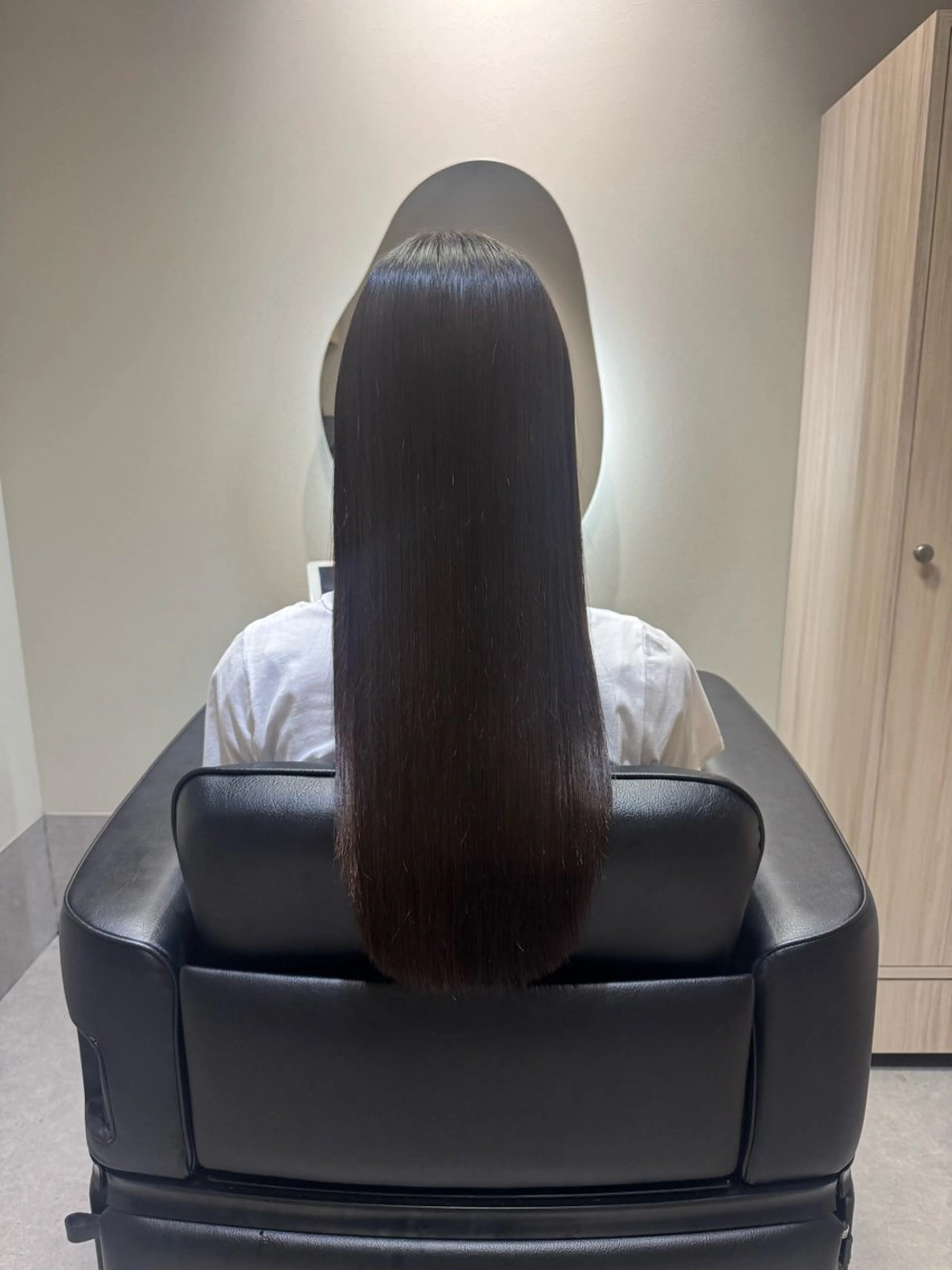 ロング 縮毛矯正 カット ヘアカラー 縮毛矯正 トリートメント NAVY 橋本心 縮毛矯正のヘアスタイル