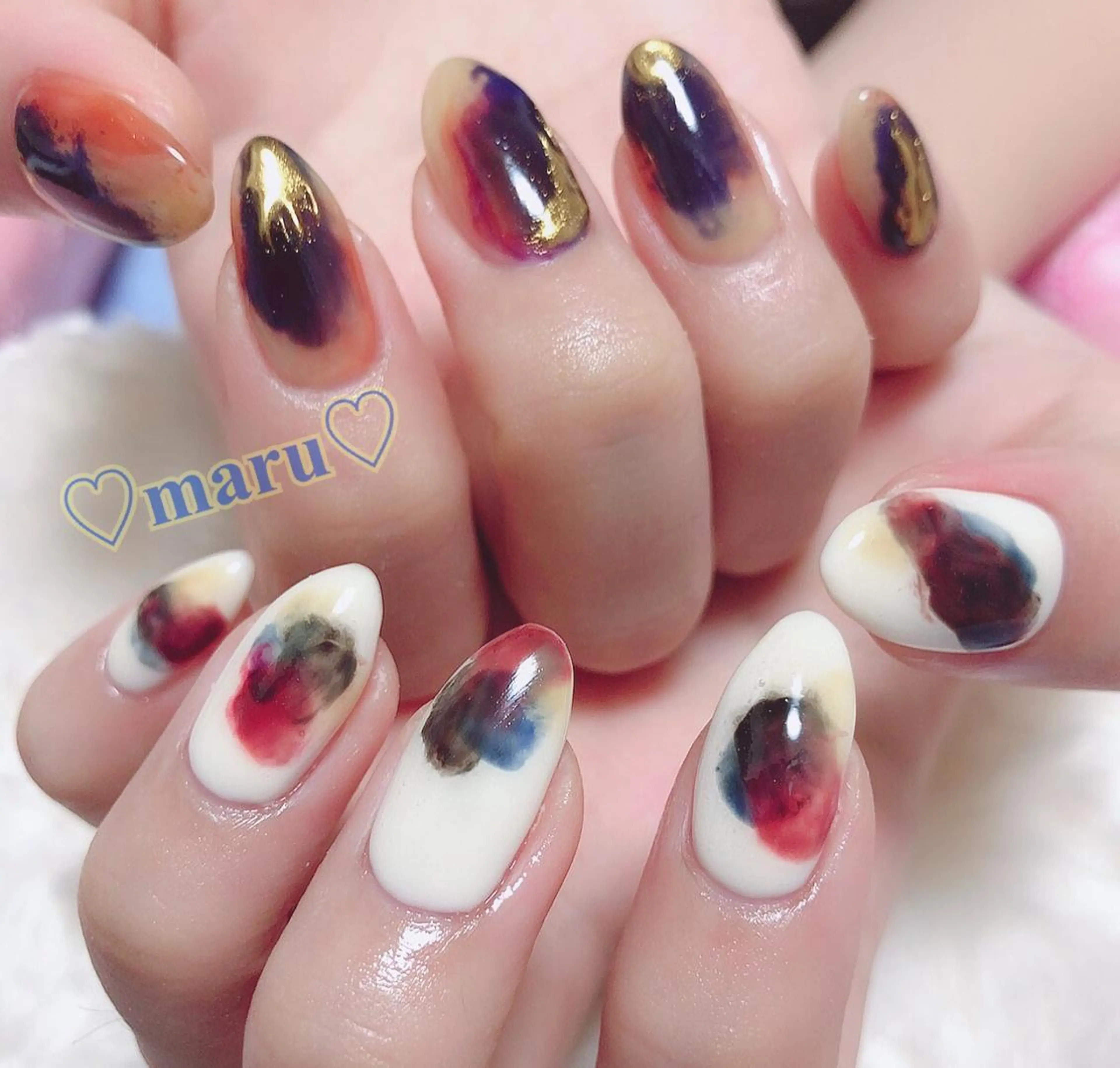 ネイル ハンドネイル フットネイル まるみ ♡のネイルデザイン