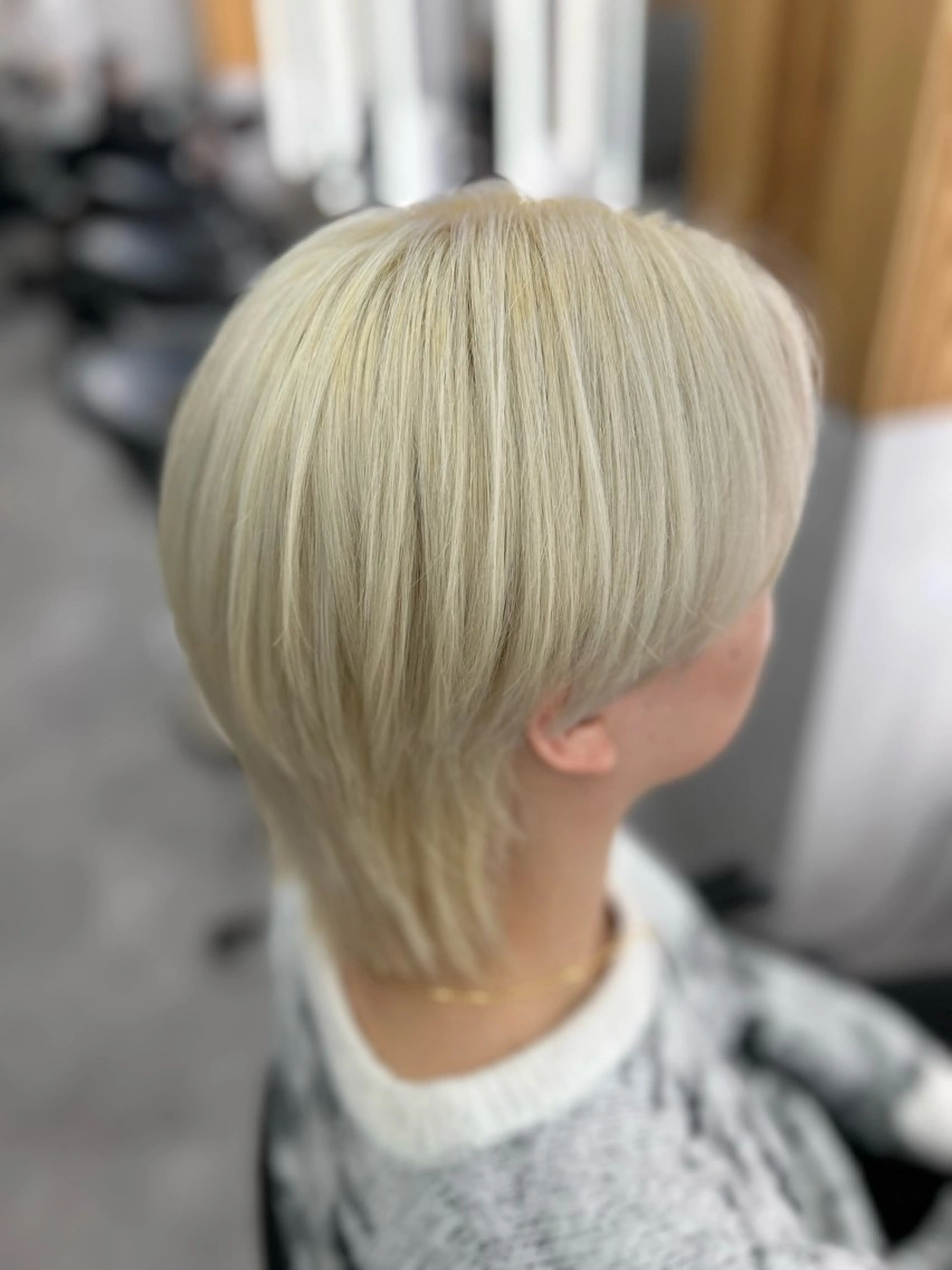 カラー メンズ ルーズシャドウ/ 波巻き💠大塩威吹のヘアスタイル