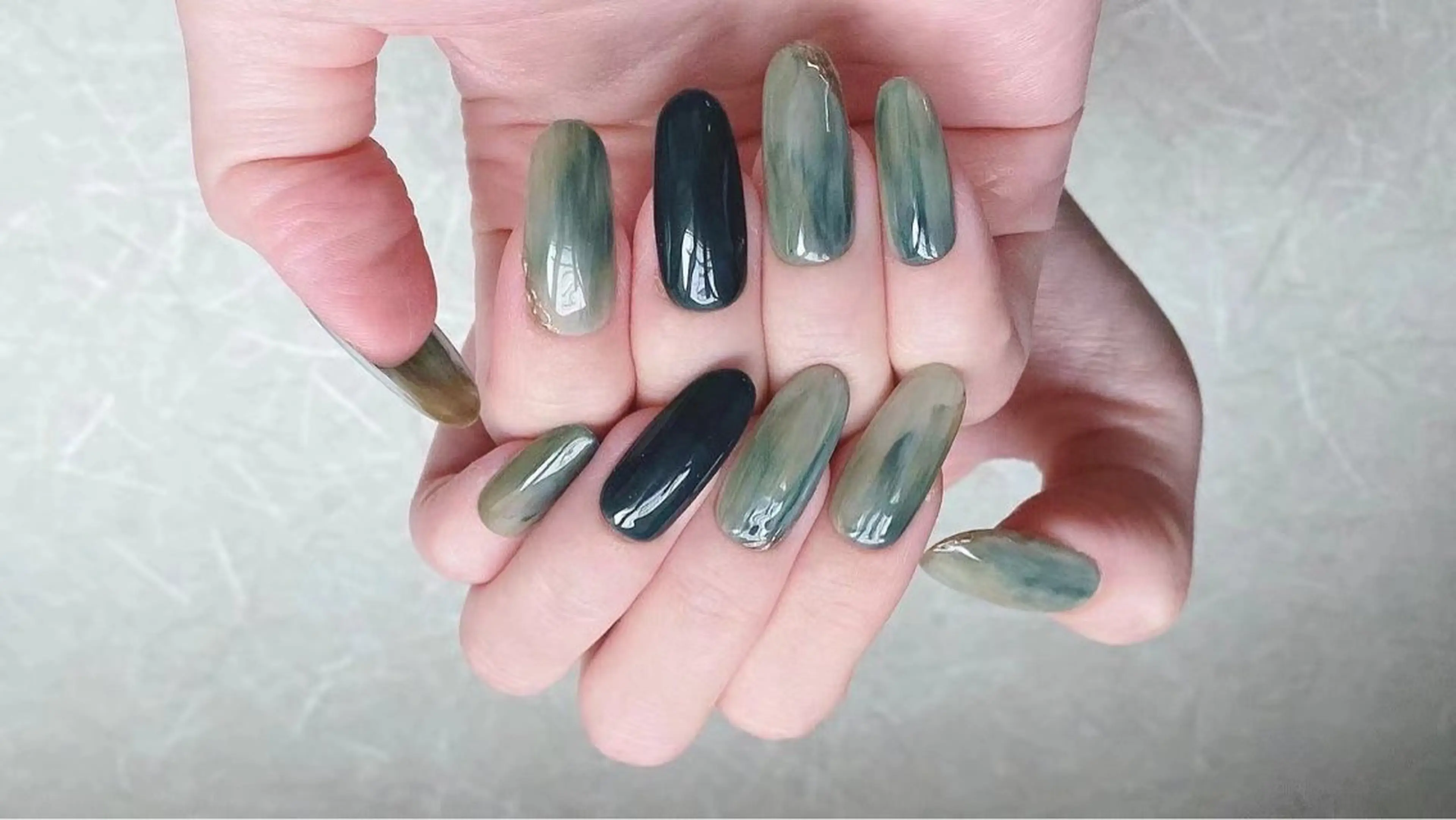 ロング amireux所属・チ まるこのネイルデザイン